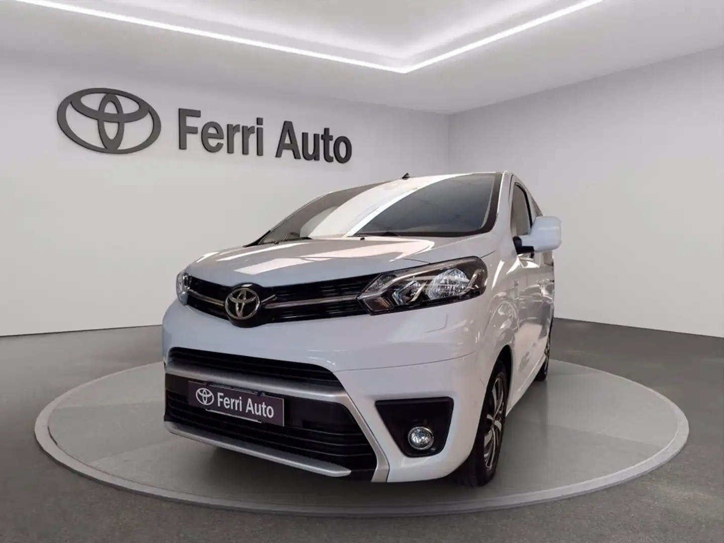 Toyota Proace verso 1.5d 120cv s&s l0 executive 5p 8p.ti e6d Blanc - 1