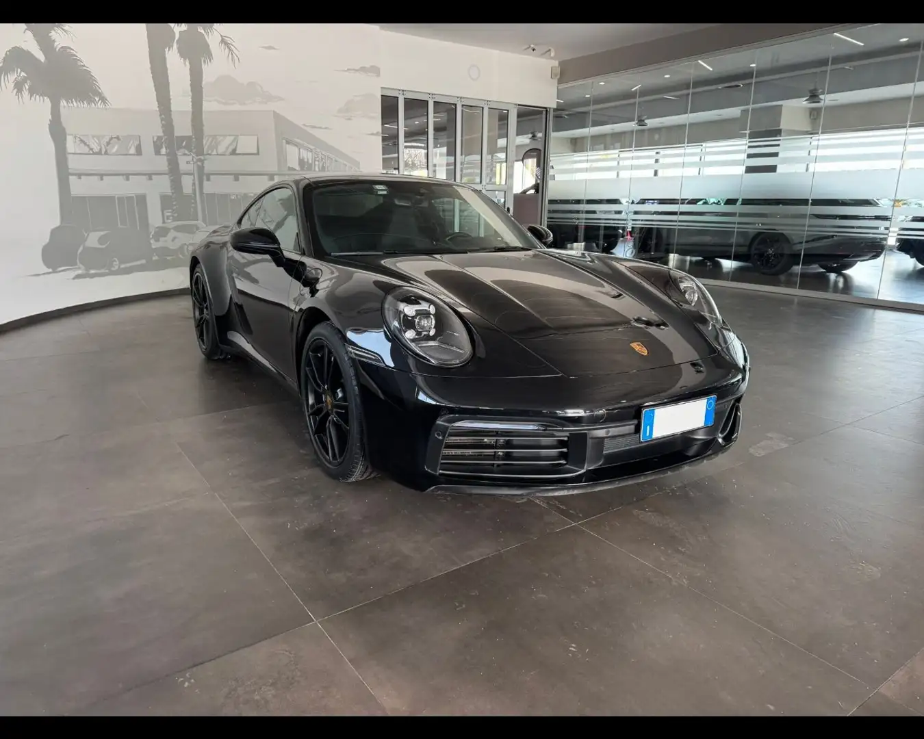 Porsche 911 (992) Carrera Black - 1