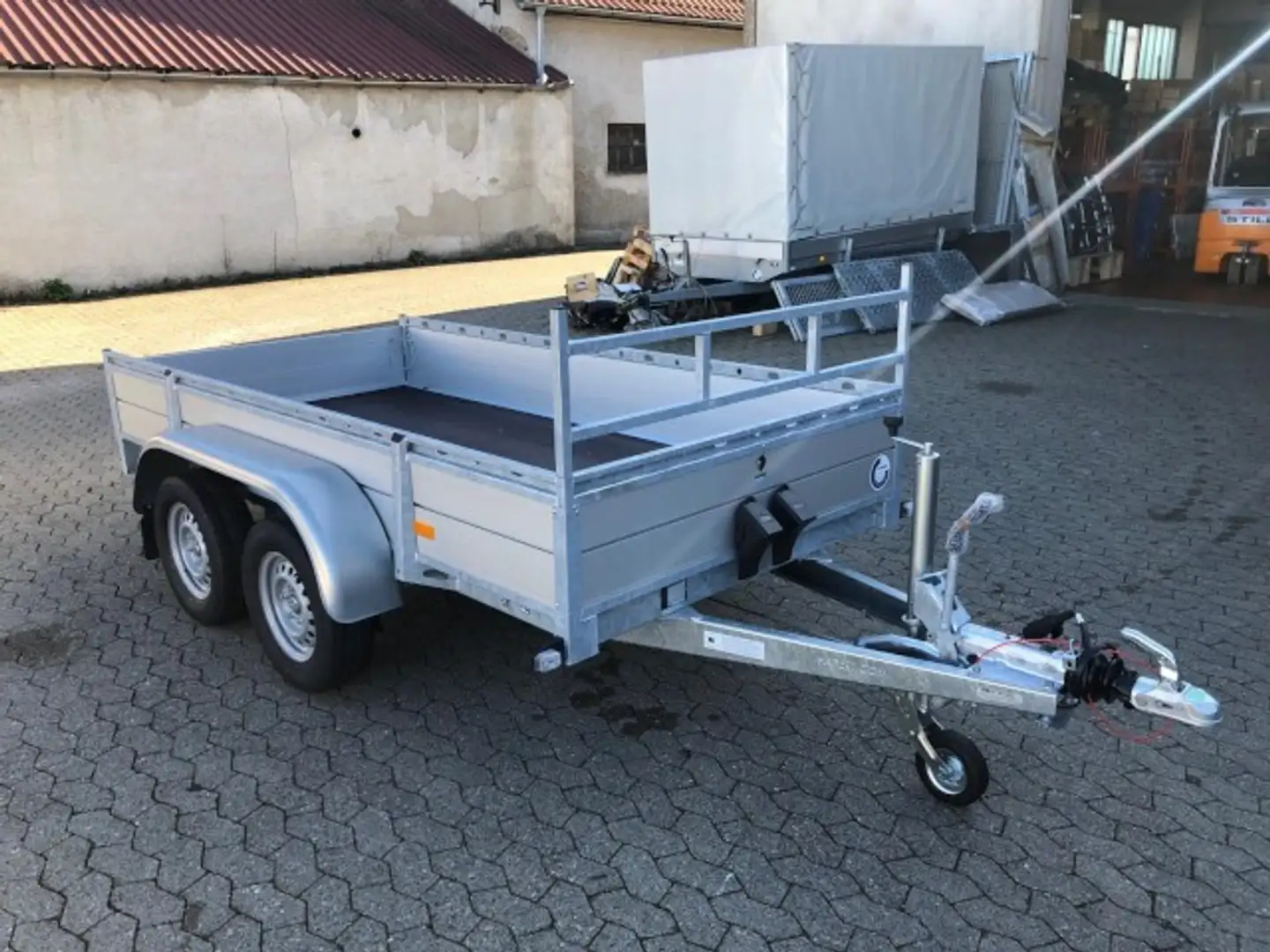 Hapert Azure L-2 Tieflader 3030 x 1490 x 370 mm, ZG 2,7 t - 1