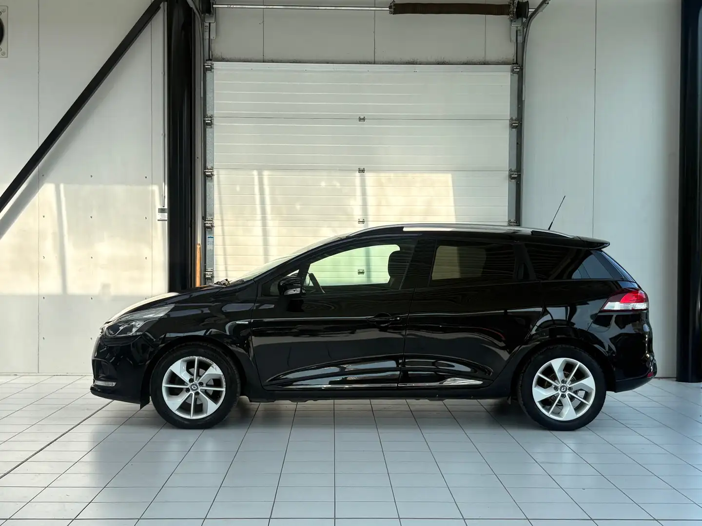 Renault Clio 0.9 TCe *GPS * PDC * JANTES * 1ER PROP * Nero - 2