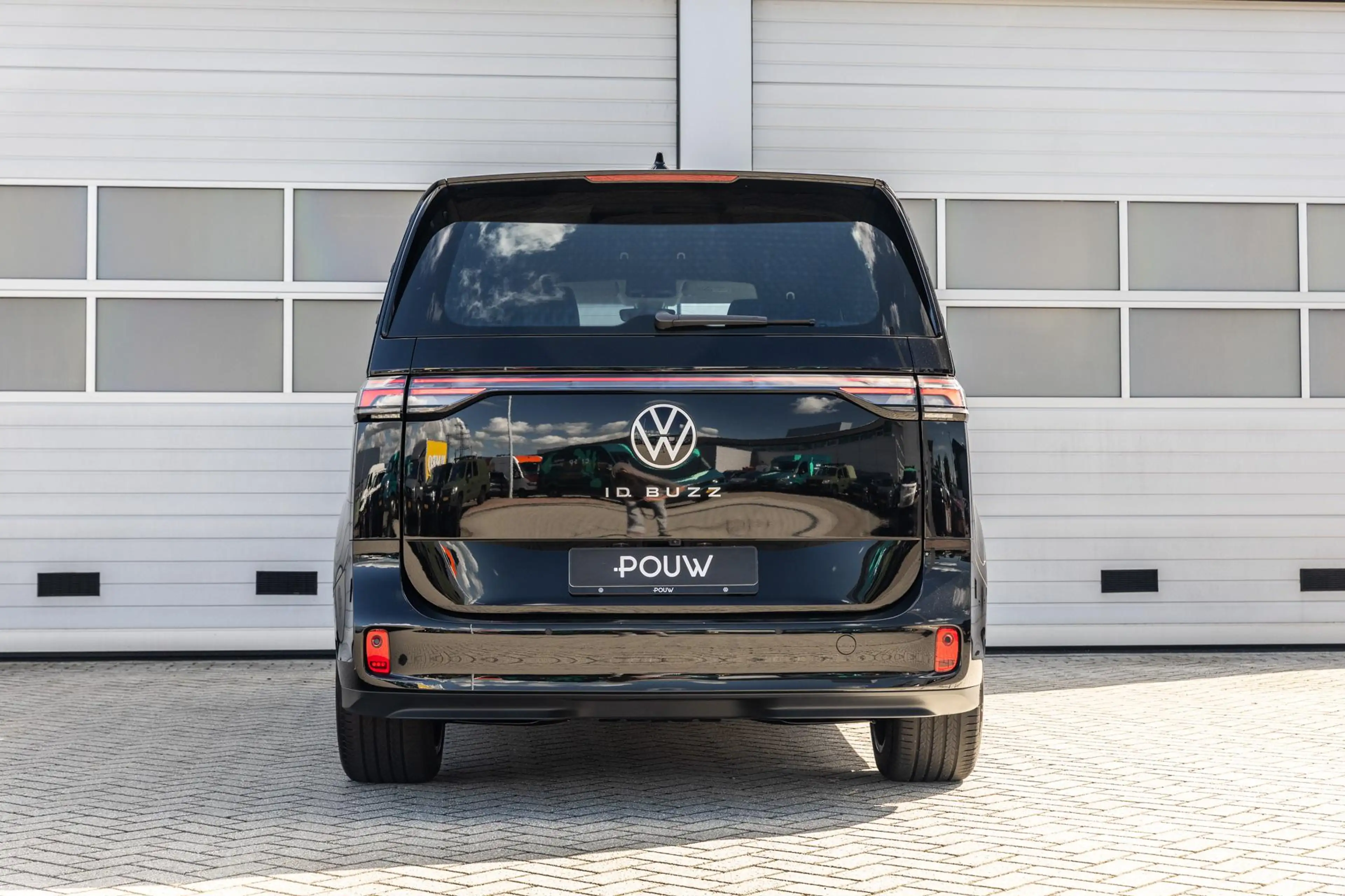 Volkswagen ID. Buzz Cargo 286pk Bulli Limited Edition 79 kWh | 20" Velgen | — photo 14