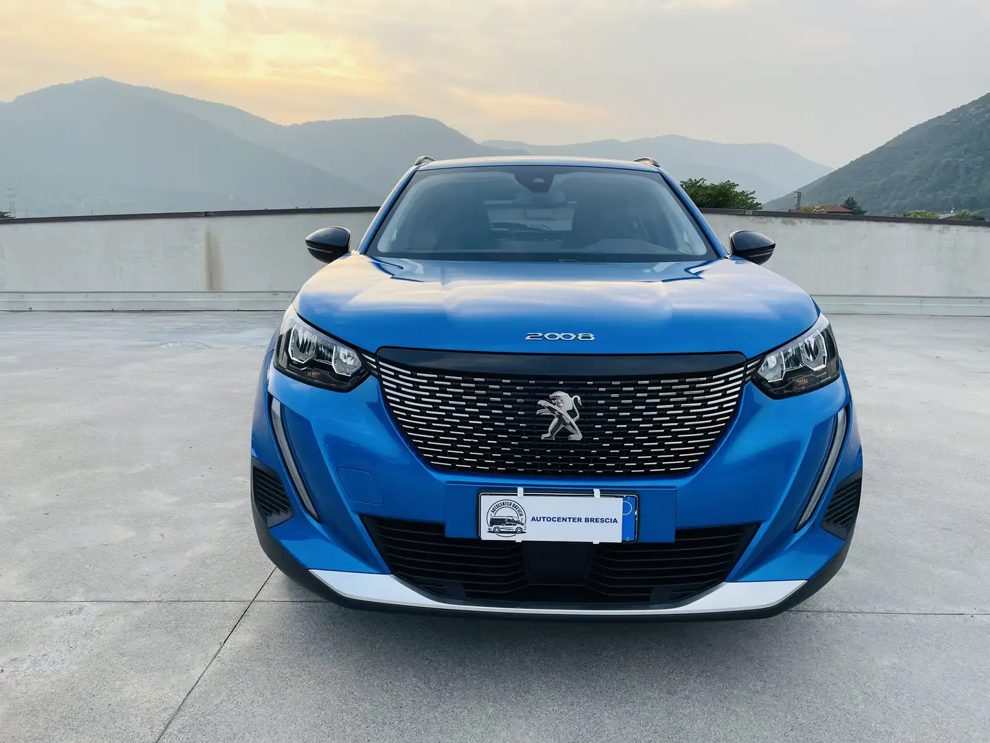 Peugeot 2008 1.5 bluehdi Allure Euro 6D 1Proprietario garanzia Blauw - 2