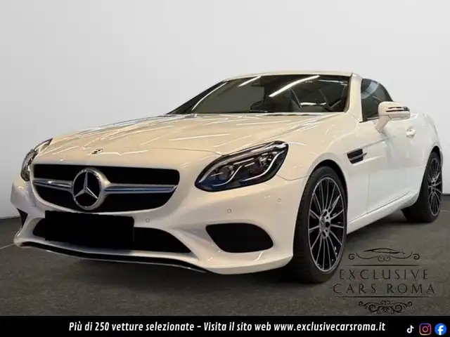 Mercedes-Benz SLC 300 Premium Amg