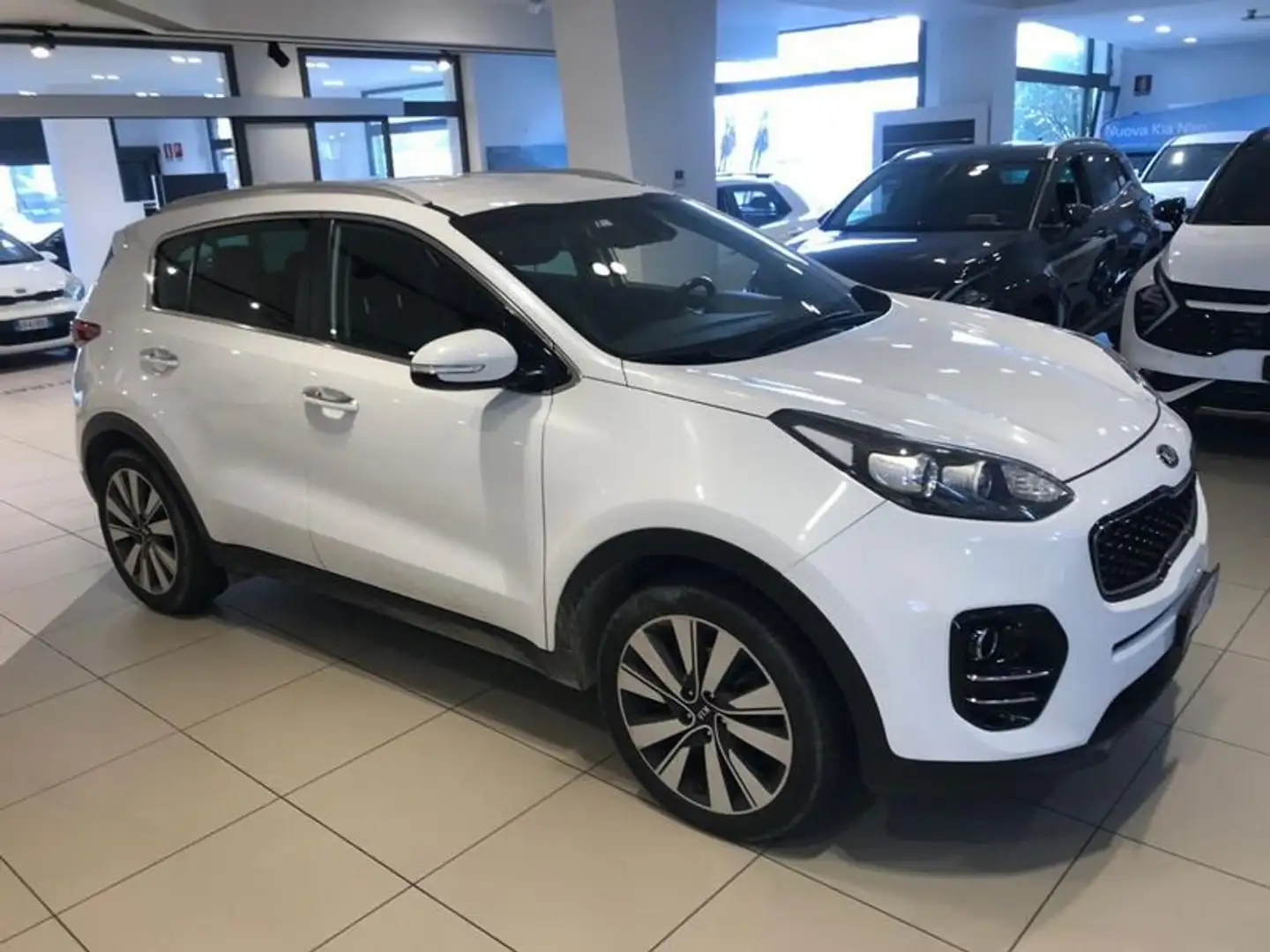 Kia Sportage 1.7 CRDI 2WD Class Bianco - 1
