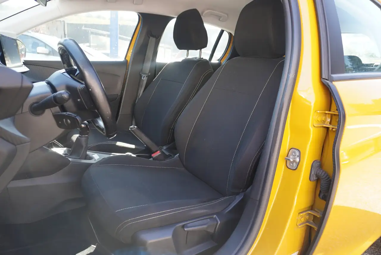 Peugeot 208 208 — photo 9