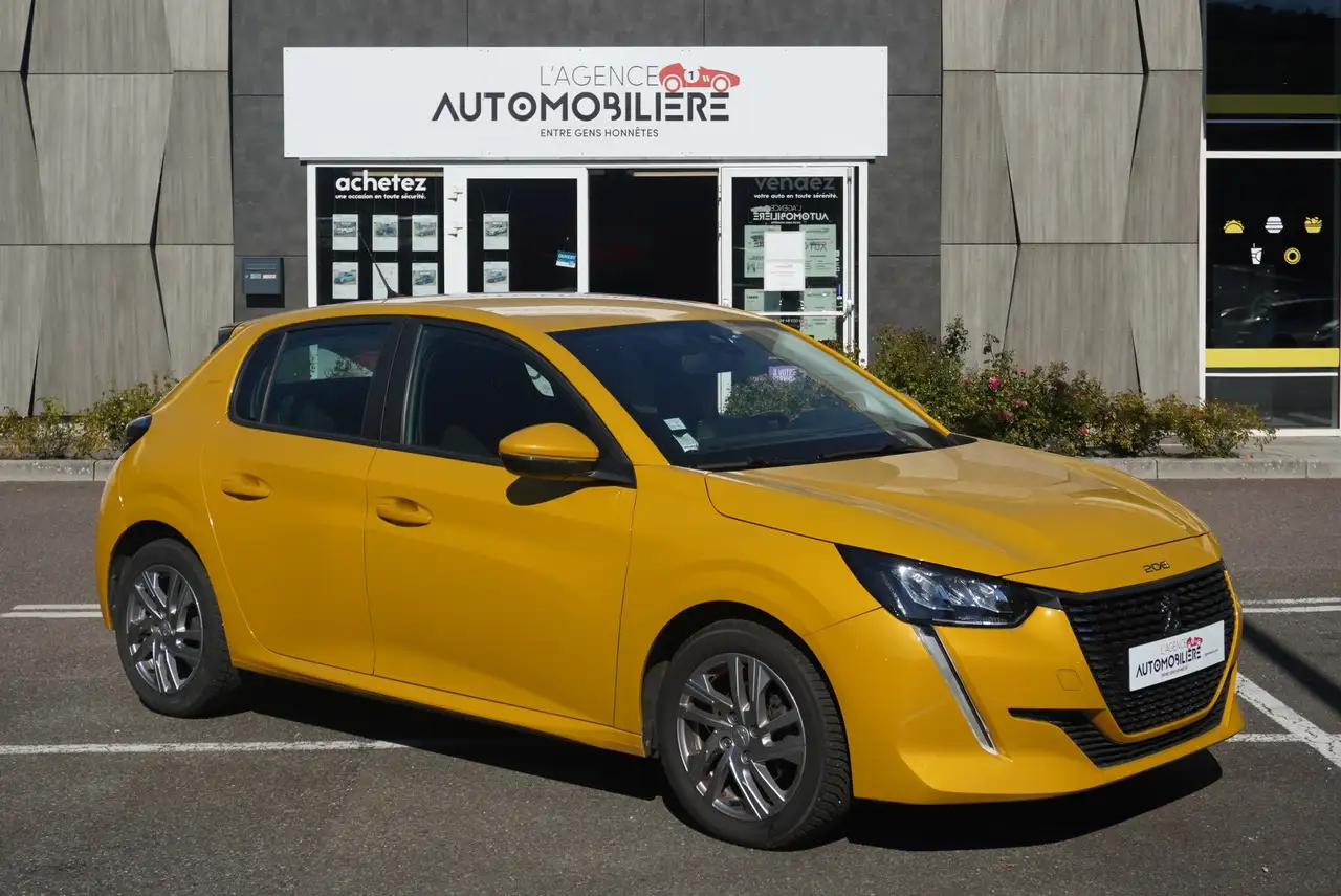 Peugeot 208 208 — photo 3