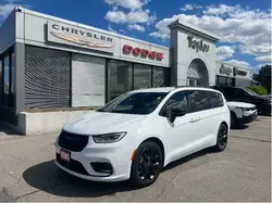 Chrysler Pacifica 2026