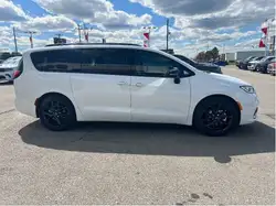 Chrysler Pacifica 2026