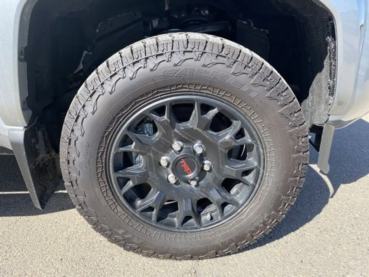 Toyota Tacoma снимка Toyota Tacoma