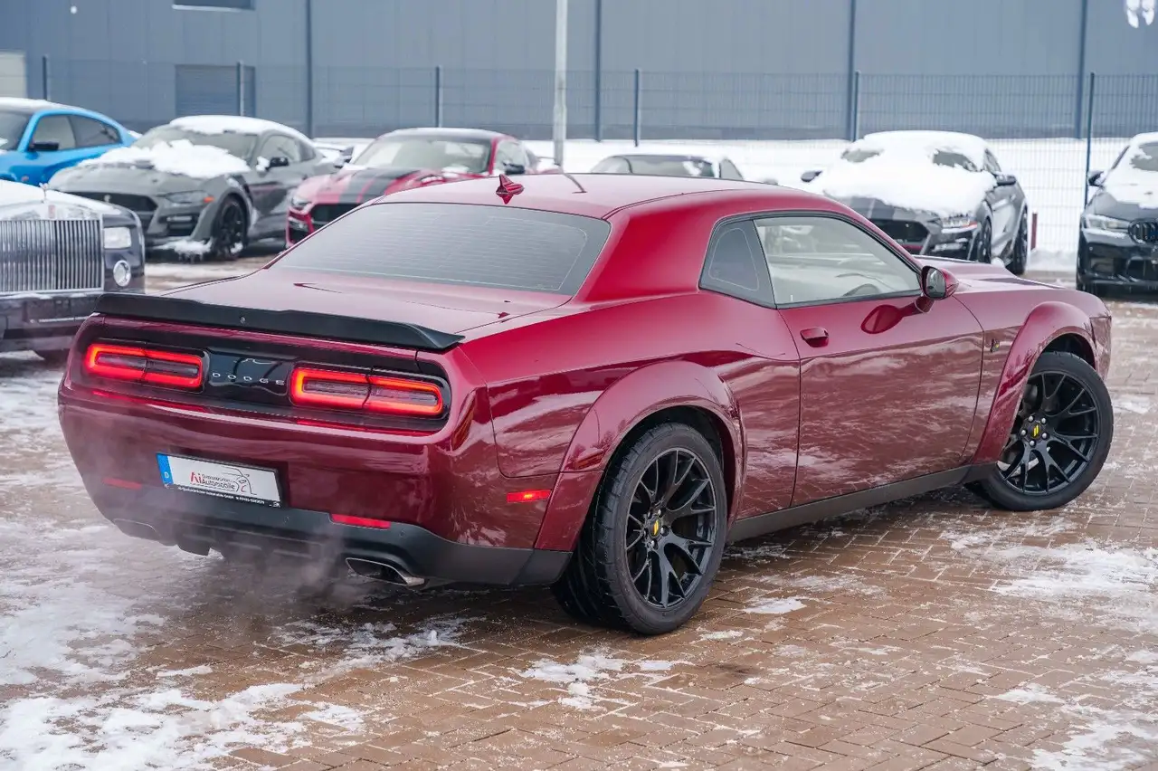 Dodge Challenger 2021 — фото 13