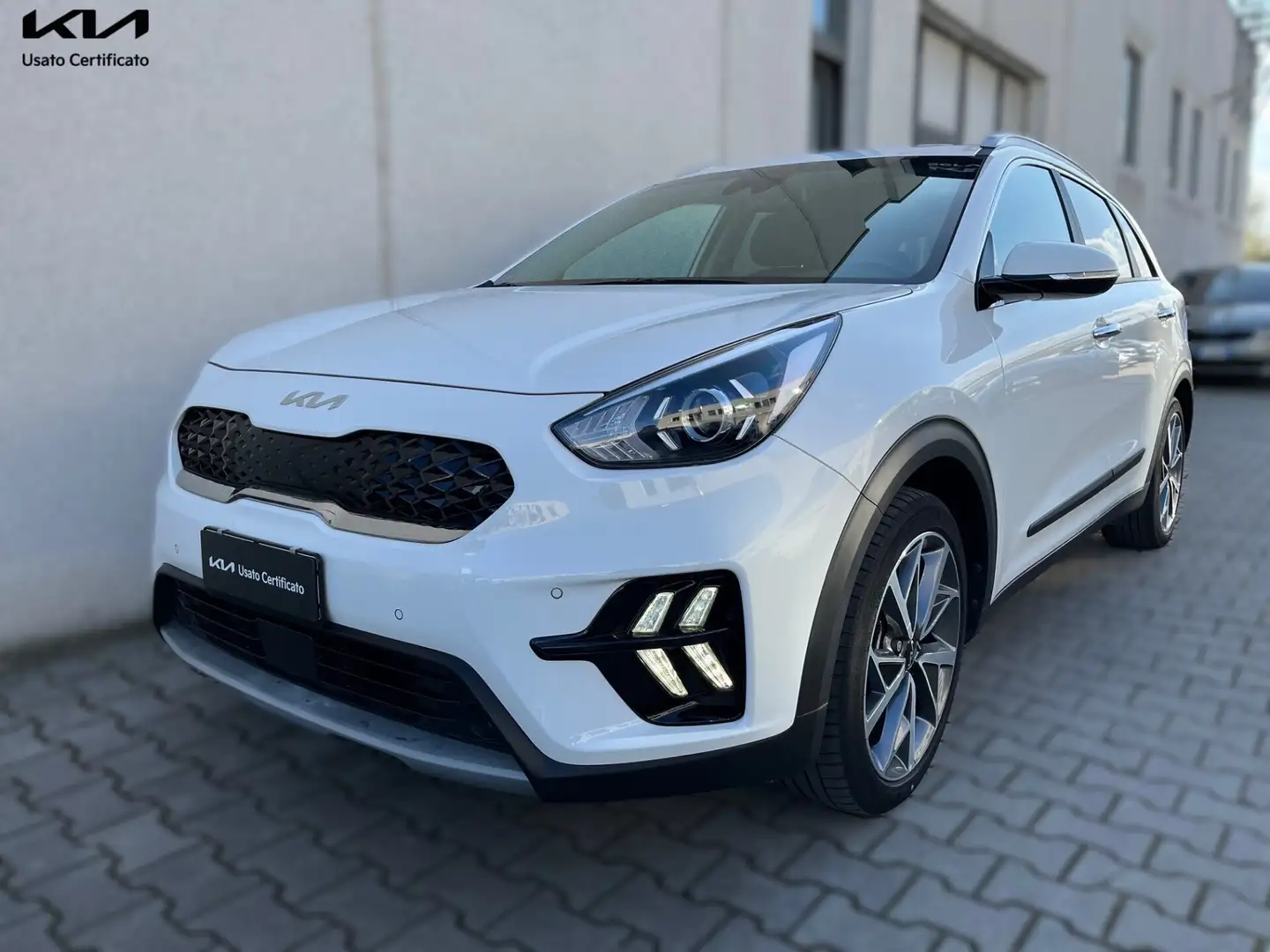 Kia Niro 1.6 GDi DCT HEV Style Wit - 1