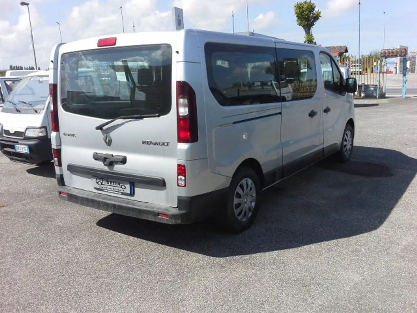 Fiat Talento 1.6 DCI 125CV CON 9 POSTI MAXI PASSO LUNGO Szürke - 2