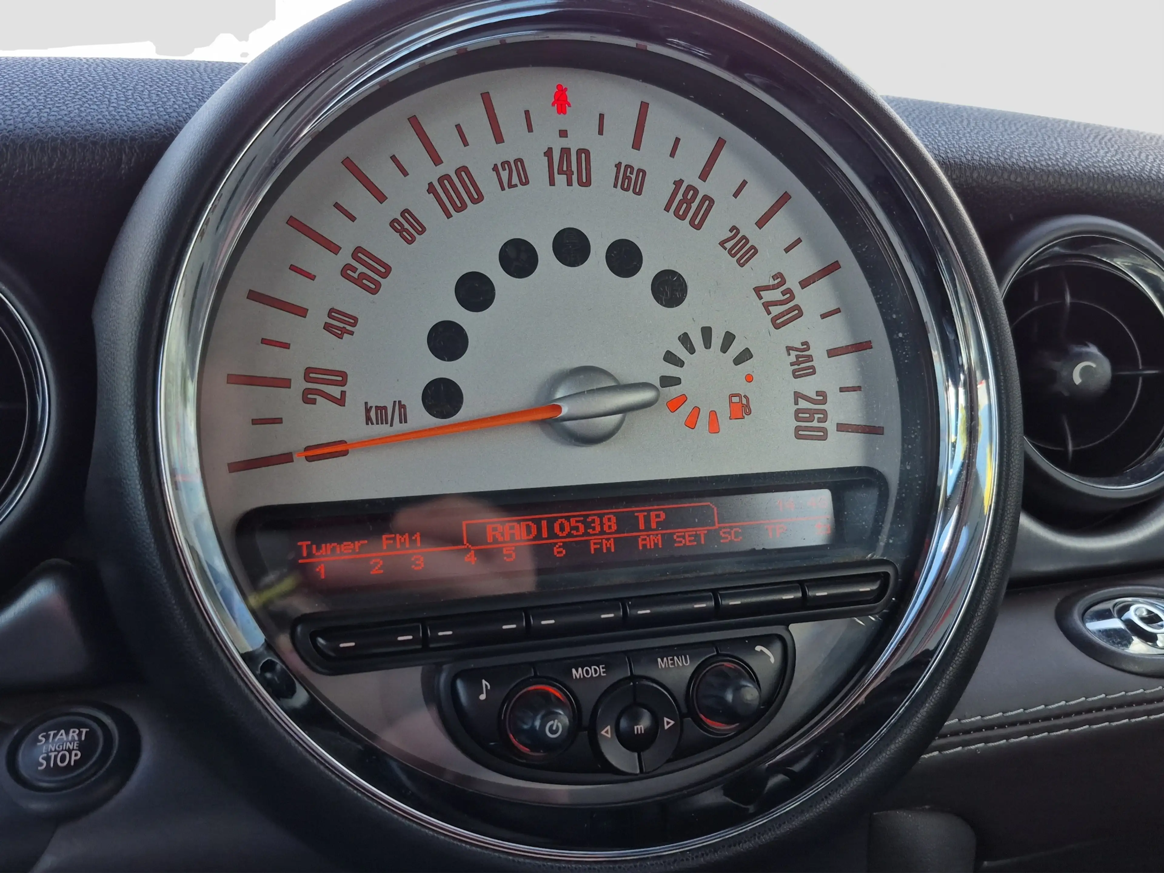 MINI Cooper Cabrio 1.6 Vol leder | Stoelverwarming | Climate control — photo 17