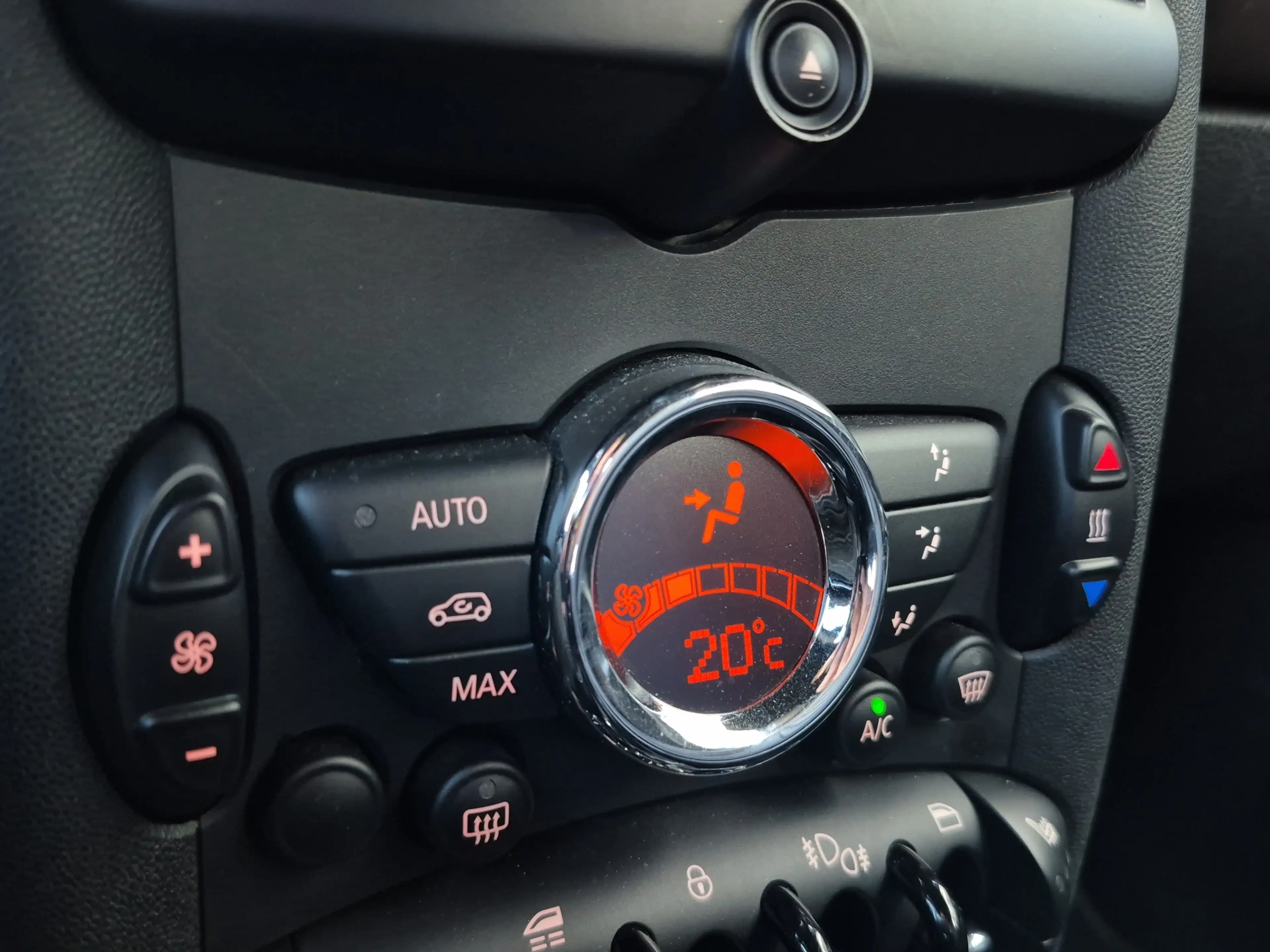 MINI Cooper Cabrio 1.6 Vol leder | Stoelverwarming | Climate control — photo 19