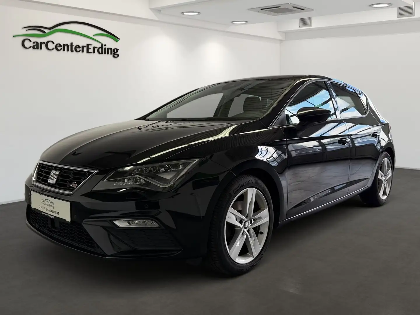 SEAT Leon FR Limousine*LED*Navi*AHK*PDC*Apple*Android Schwarz - 1