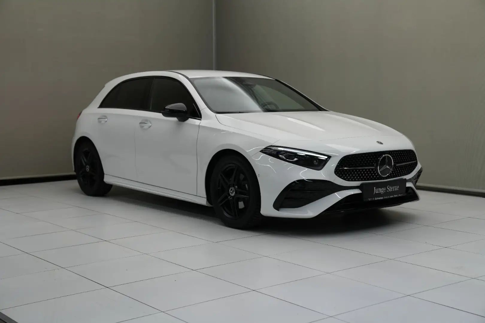 Mercedes-Benz A 180 SpurW S-Sitz SoundSys Night Navi KAM PDC Bianco - 2