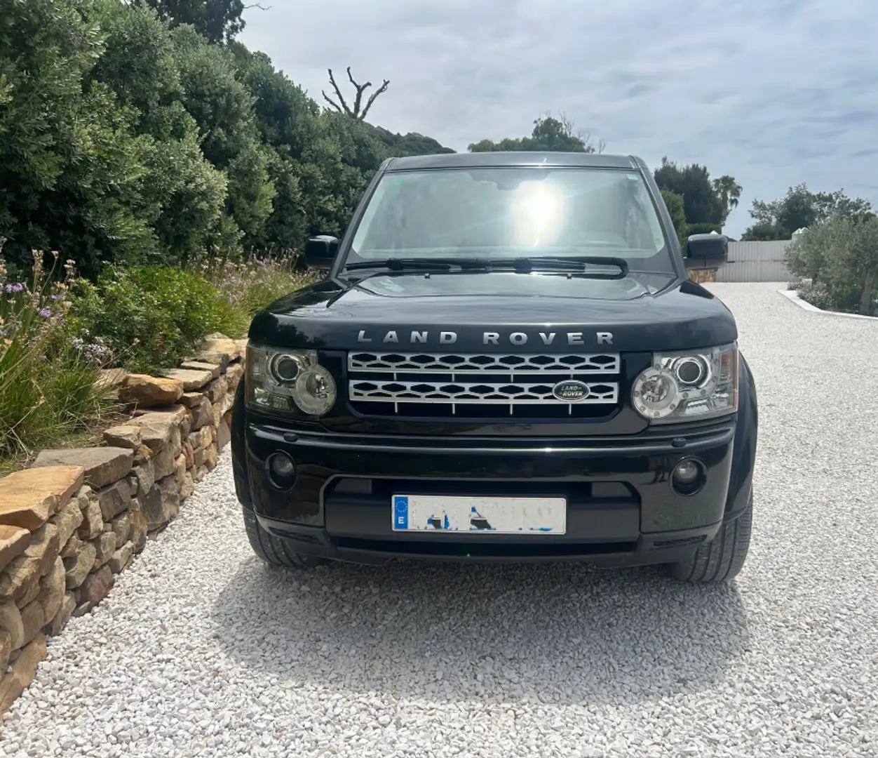 Land Rover Discovery 3.0SDV6 SE Aut. Negro - 2