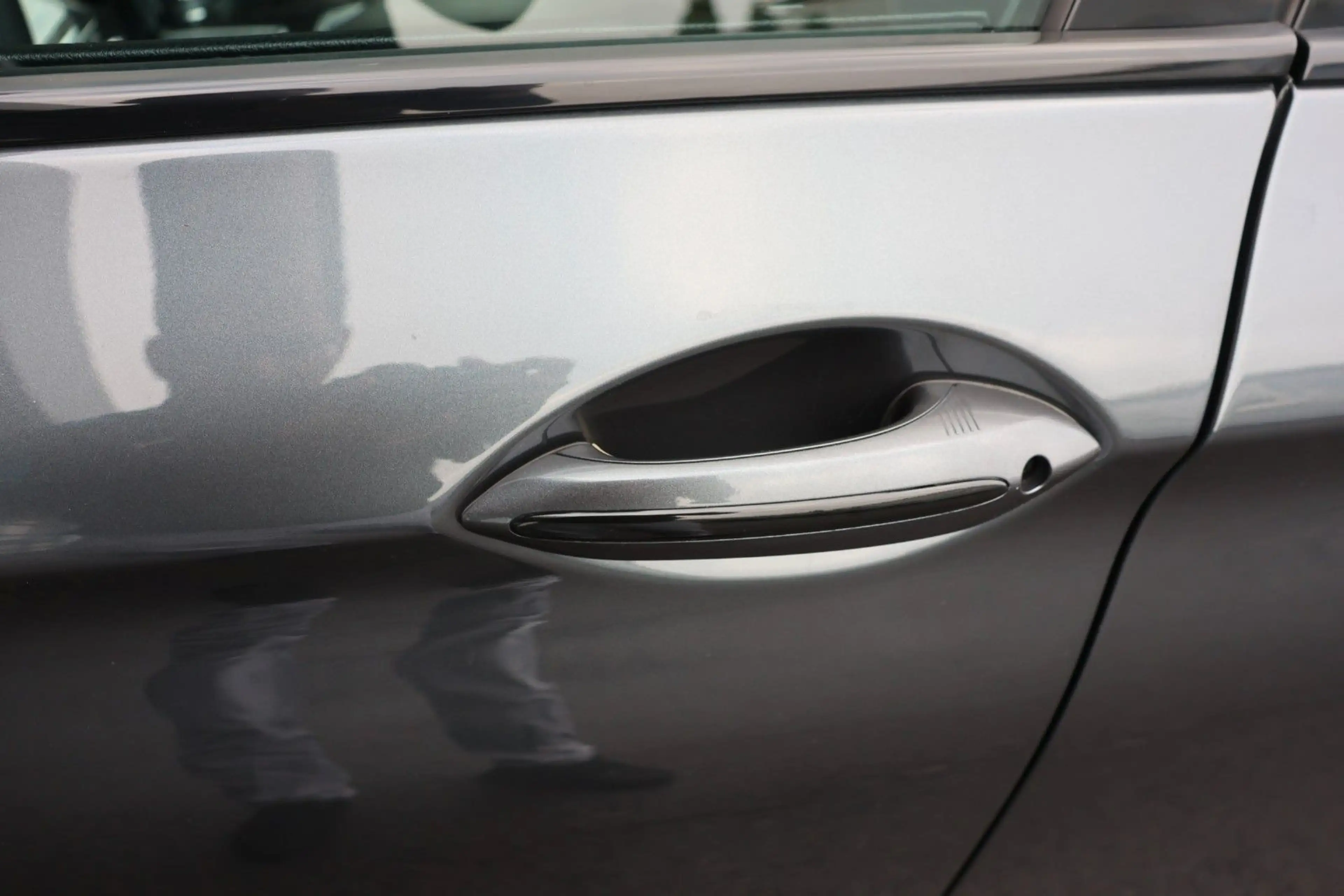 BMW 535 i M/HUD/H&K/TOTW/SHZ/Adaptive LED/SPUR/R19 — photo 14