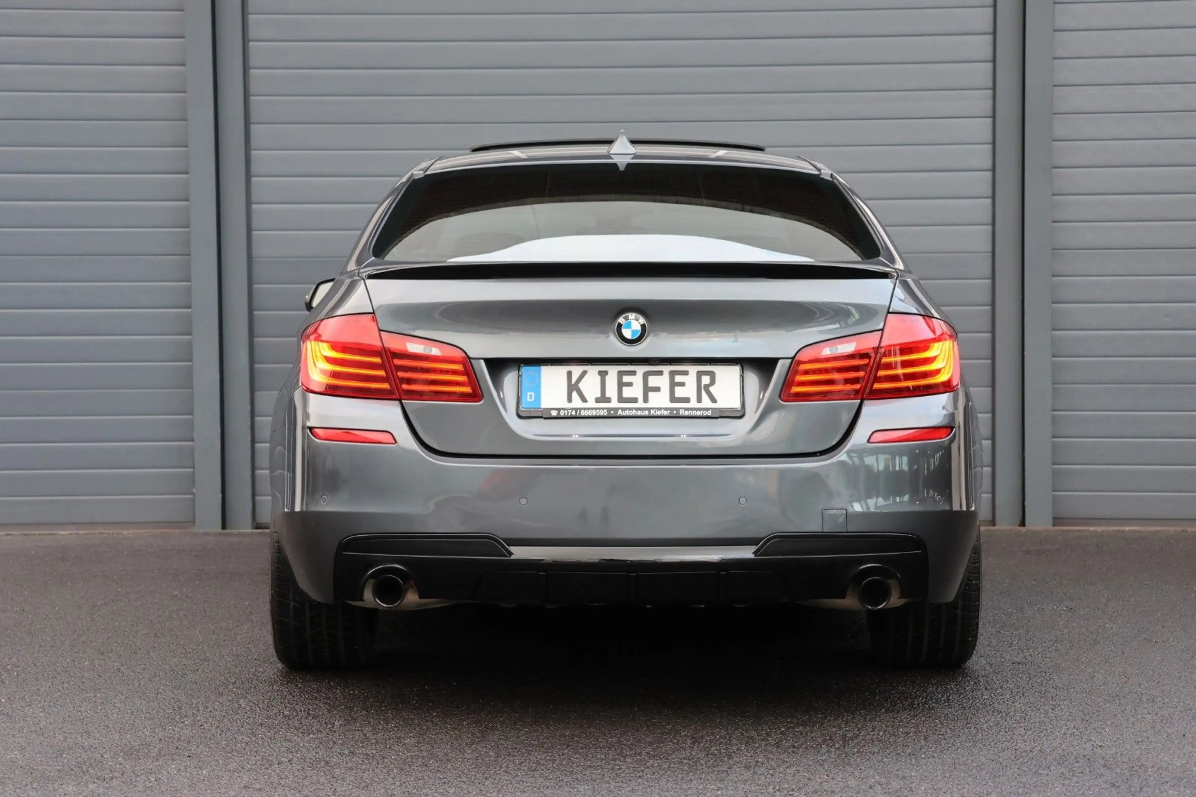 BMW 535 i M/HUD/H&K/TOTW/SHZ/Adaptive LED/SPUR/R19 — photo 5