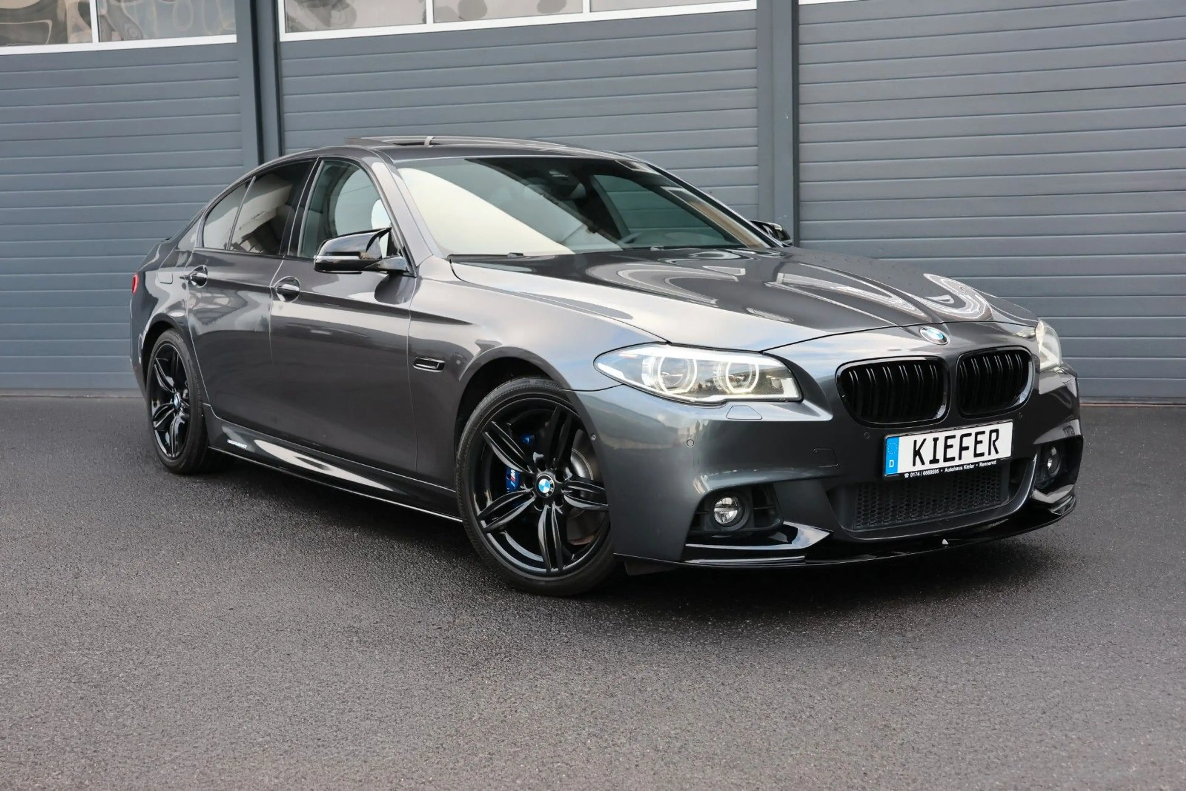 BMW 535 i M/HUD/H&K/TOTW/SHZ/Adaptive LED/SPUR/R19