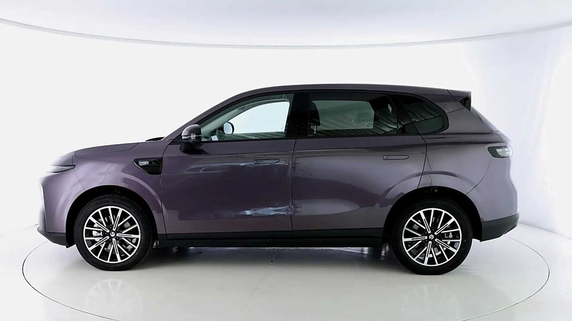 Leapmotor B10 Design ProMax 67,1 kWh D.Purple/Shadow Violett - 2