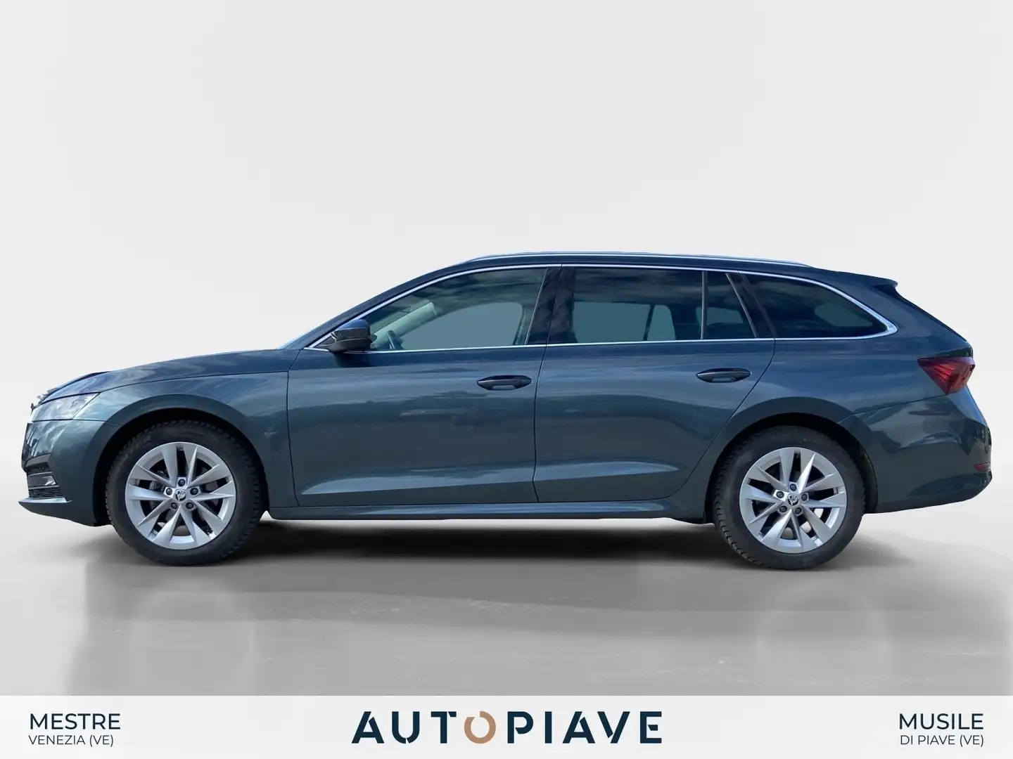 Skoda Octavia Wagon 2.0 TDI 150 CV SCR DSG Style Grigio - 2
