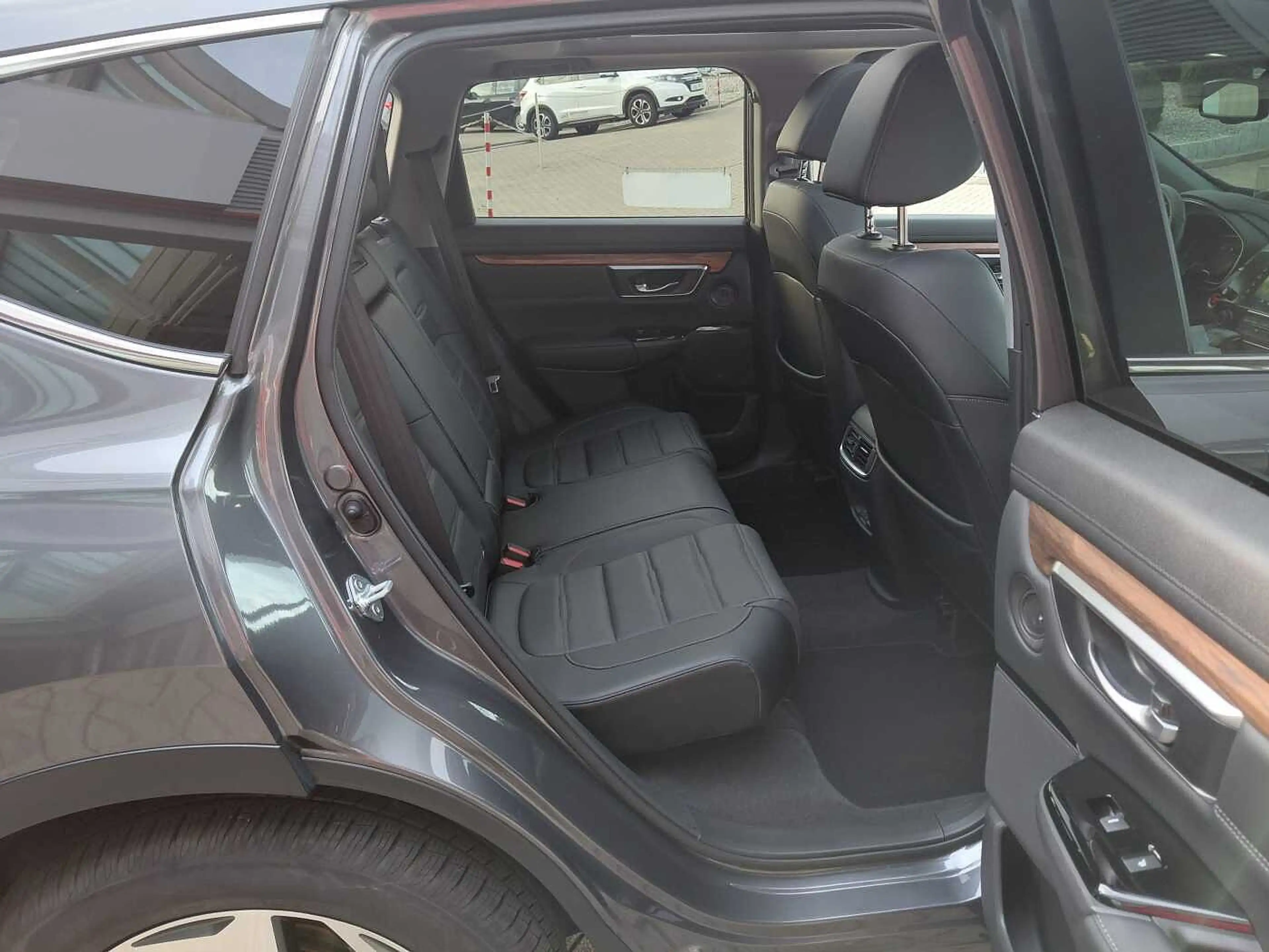 Honda CR-V 1.5T 4WD CVT Executive — photo 4