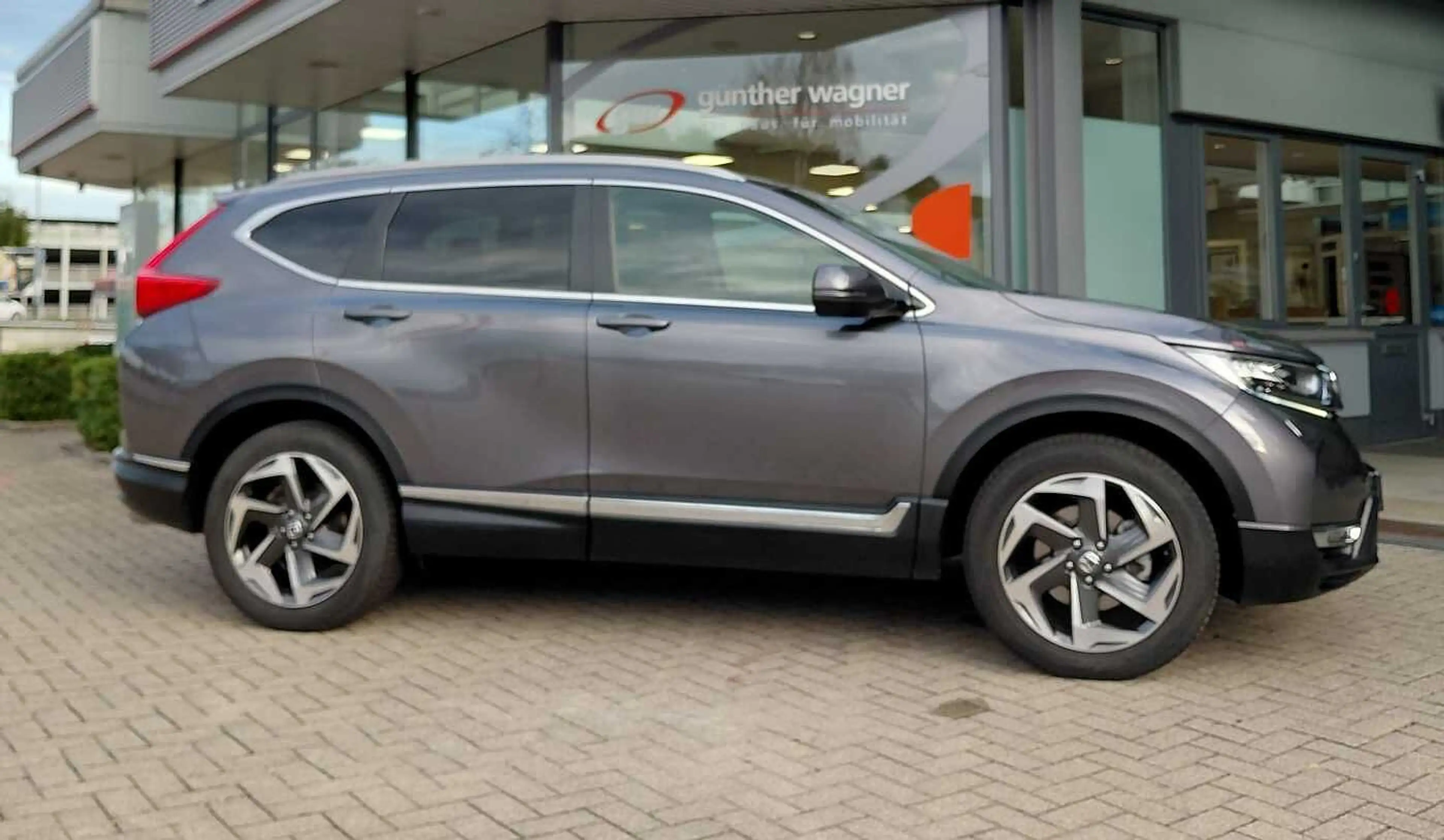 Honda CR-V 1.5T 4WD CVT Executive — photo 2