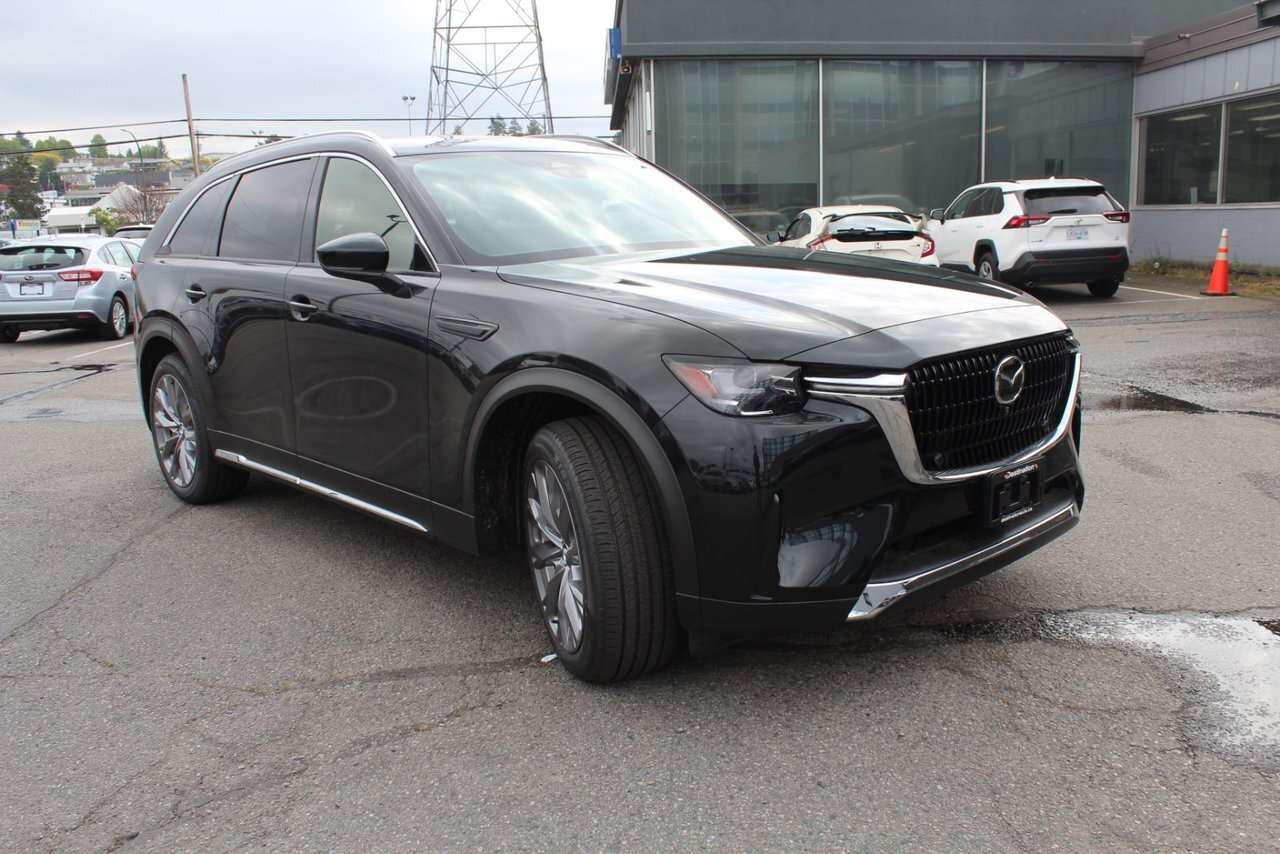 2026 Mazda CX-90 GT Captains chairs! — снимка 1