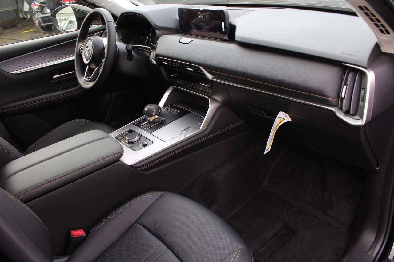 2026 Mazda CX-90 GT Captains chairs! — снимка 1
