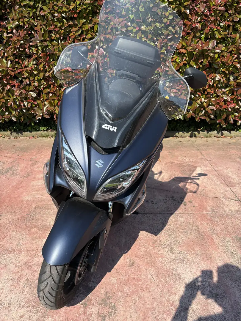 Suzuki Burgman 400 - 2