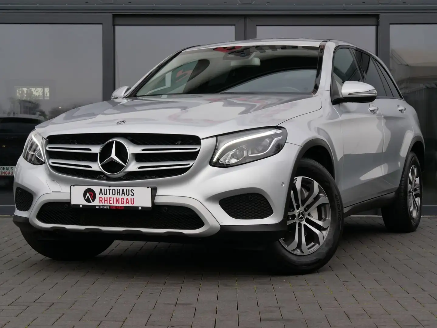 Mercedes-Benz GLC 250 4Matic LED LEDER GARANTIE Argent - 1