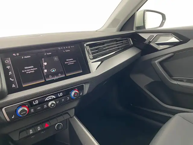 Audi A1 view 11