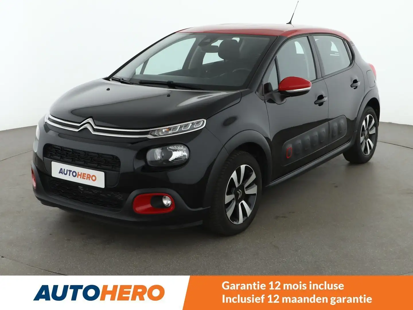 Citroen C3 1.2 PureTech Shine Zwart - 1