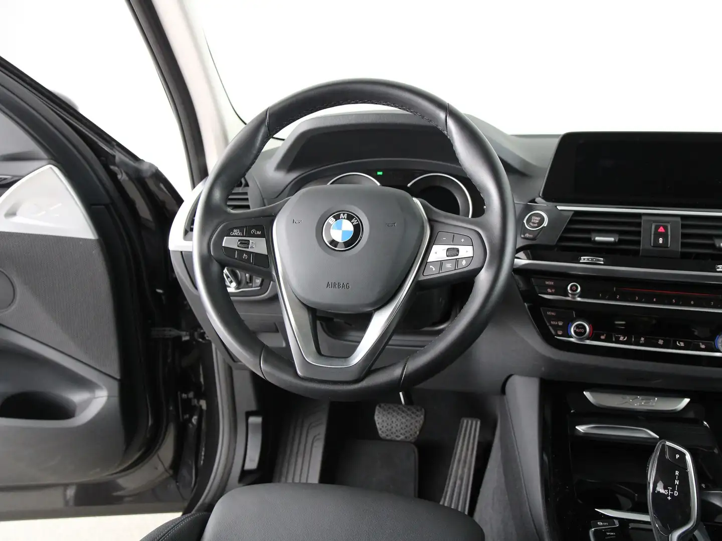 BMW X3 xDrive20i High Executive Gris - 2