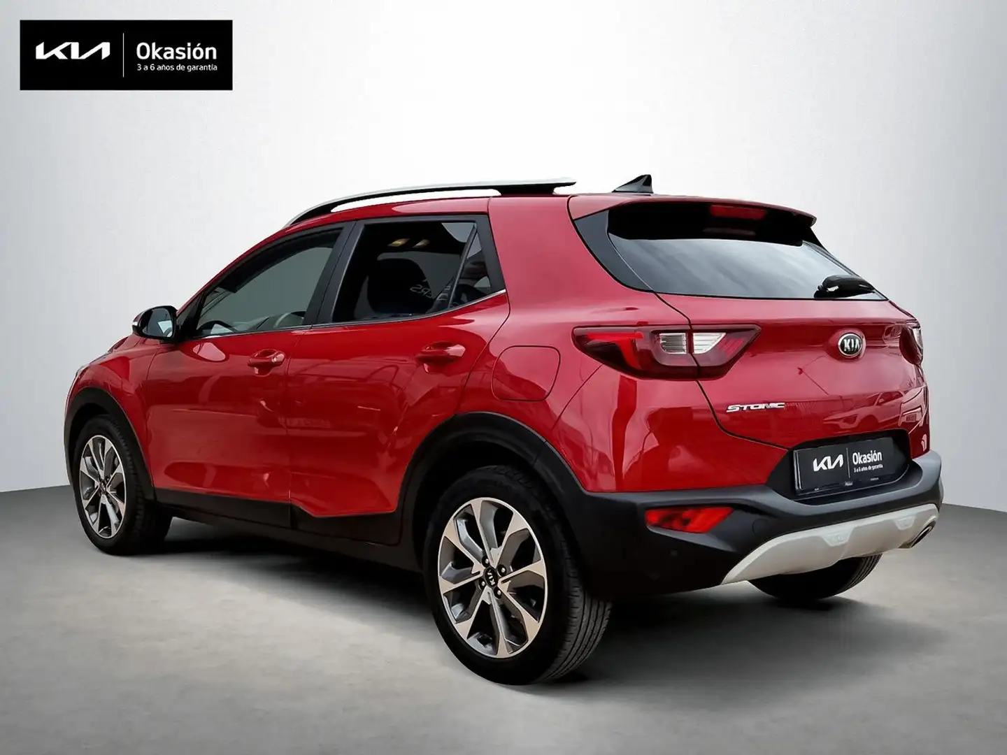 Kia Stonic 1.0 T-GDi 88kW (120CV) Drive Rojo - 2