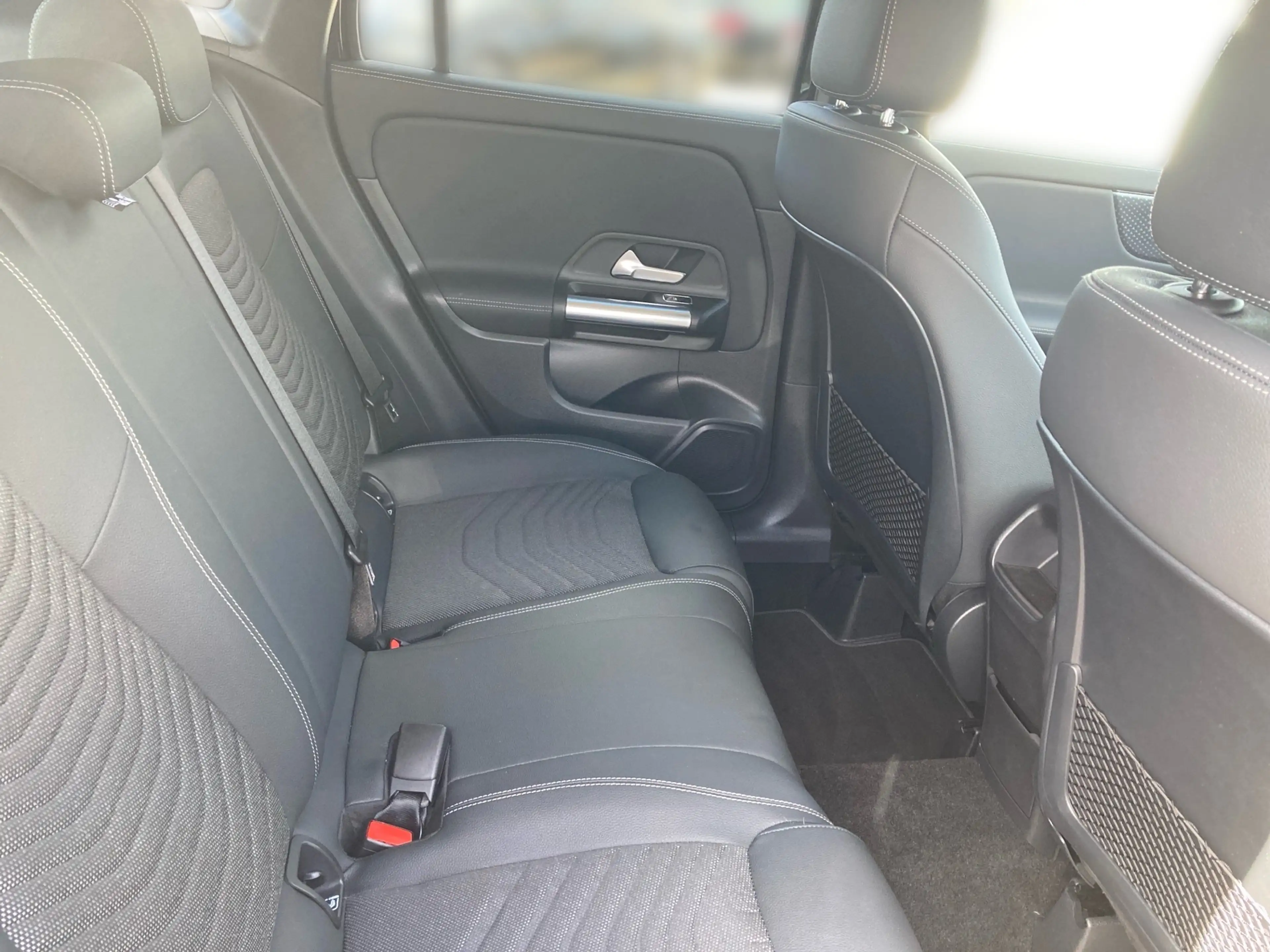 Mercedes-Benz GLA 220 4M Progressive+AHK+Kam+LED+Navi+SHZ+PTS — photo 11