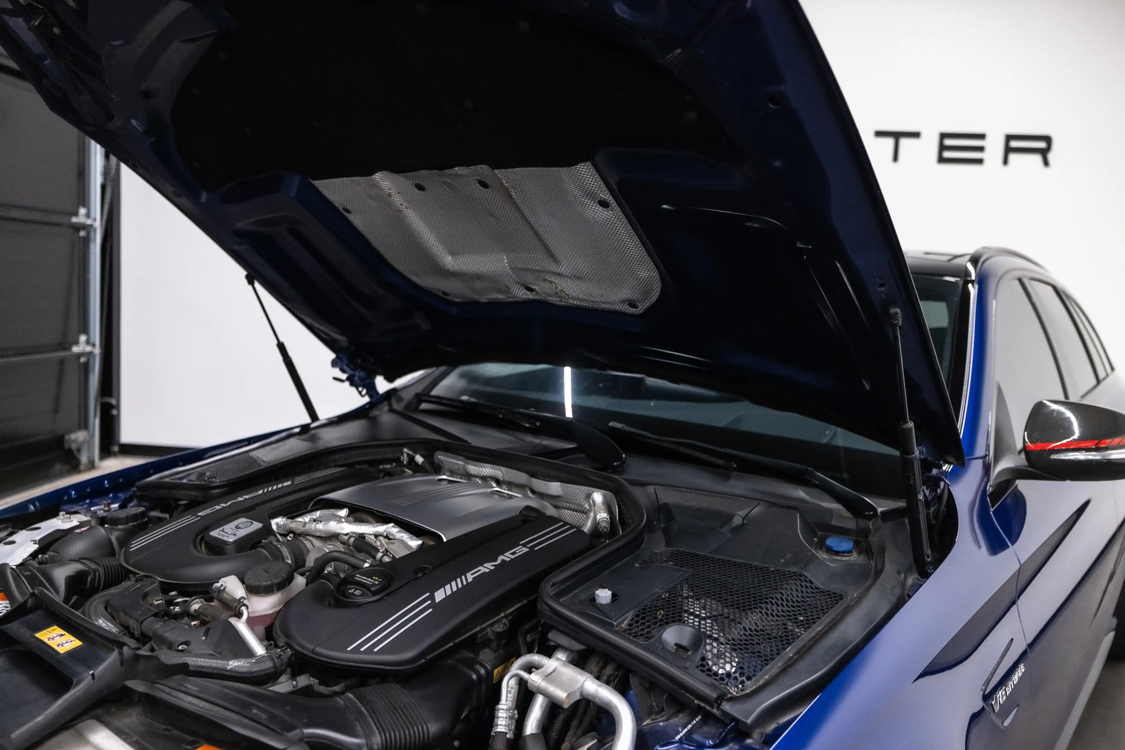 Mercedes-Benz C 63 AMG Estate S Edition 1 Schaalstoelen, Akrapovic, Panor — photo 31