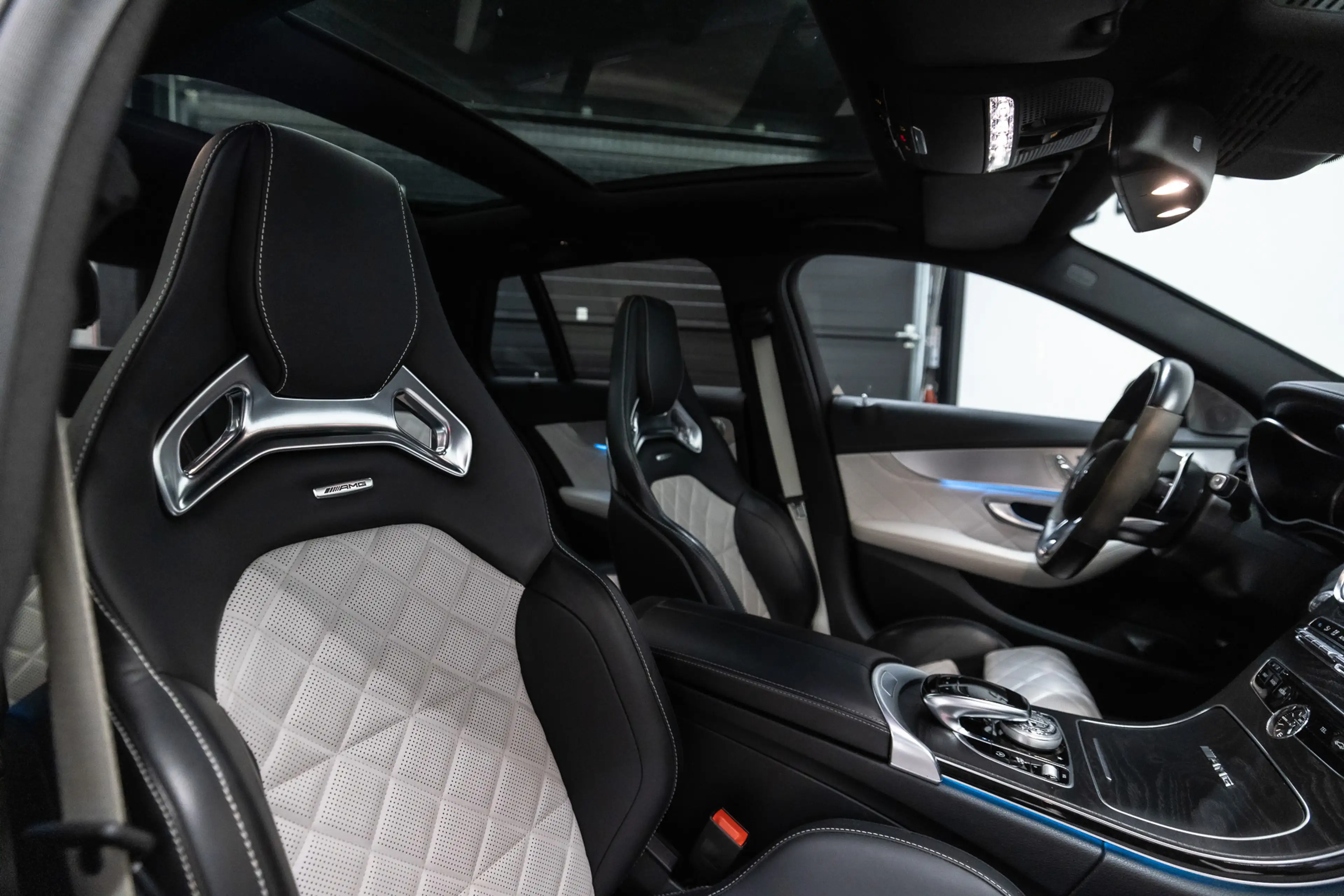 Mercedes-Benz C 63 AMG Estate S Edition 1 Schaalstoelen, Akrapovic, Panor — photo 47