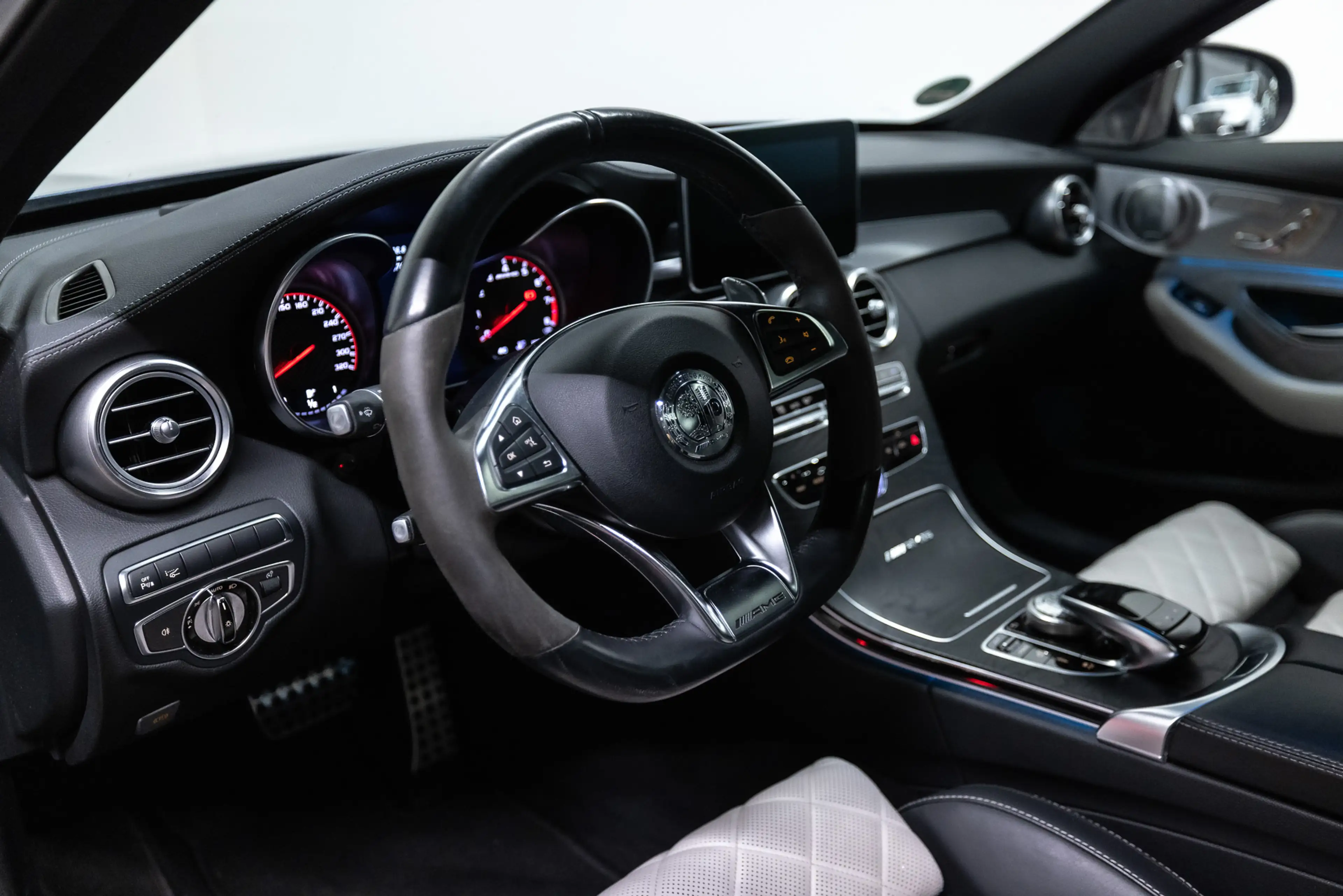 Mercedes-Benz C 63 AMG Estate S Edition 1 Schaalstoelen, Akrapovic, Panor — photo 4
