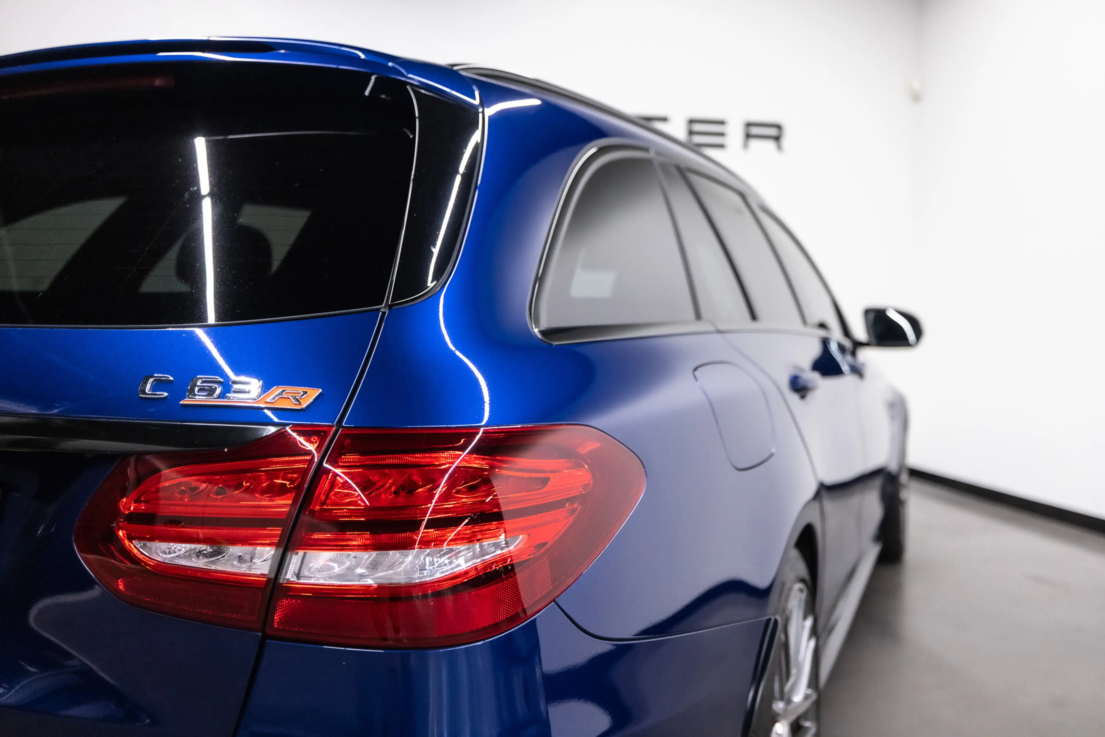 Mercedes-Benz C 63 AMG Estate S Edition 1 Schaalstoelen, Akrapovic, Panor — photo 35