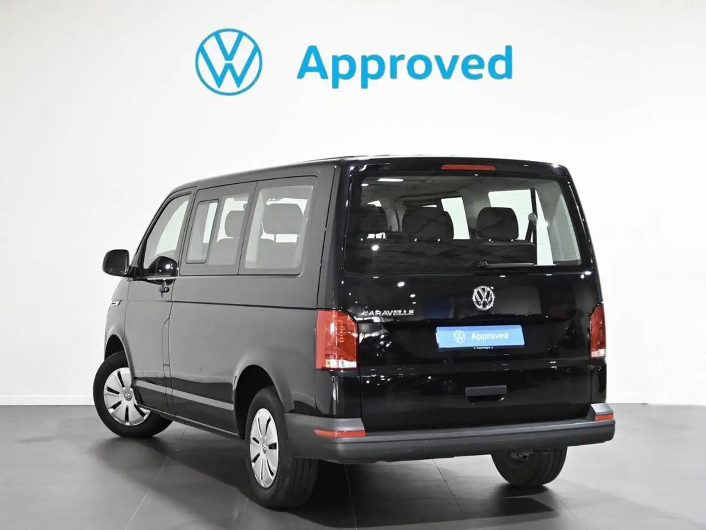 Volkswagen T5 Caravelle 2.0TDI Batalla Corta Premium 110kW Negro - 2