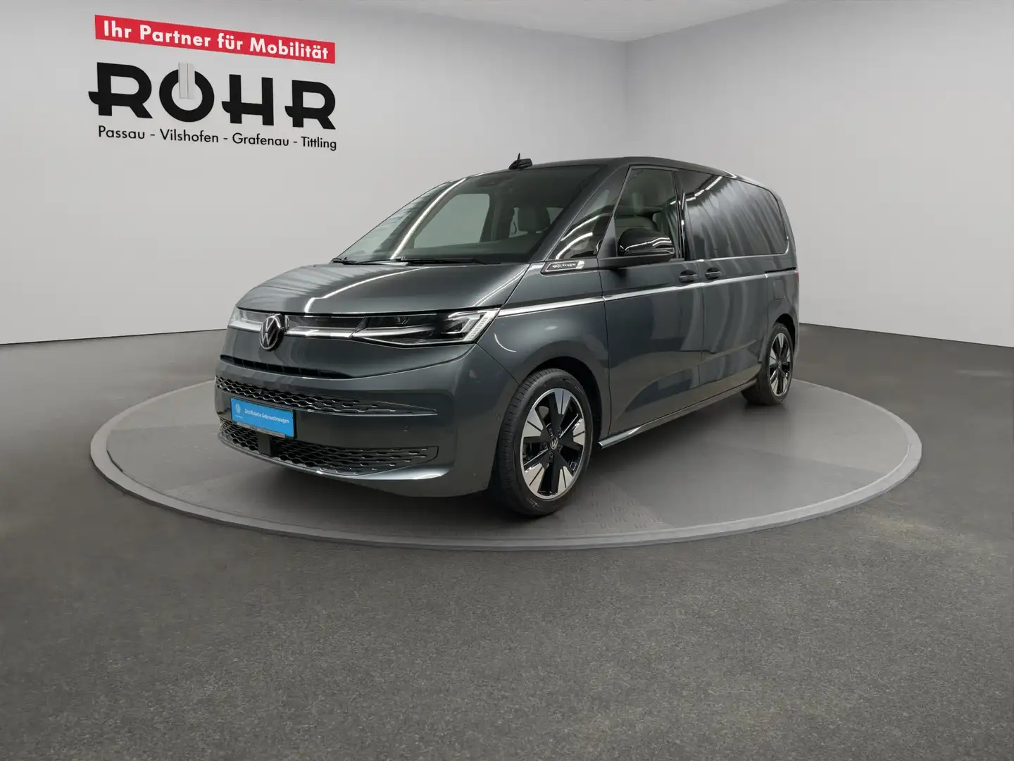 Volkswagen T7 Multivan Style (AHK.Sitzheizung.Navi) KR 4M 1.5 TSI DSG eHy Grau - 2