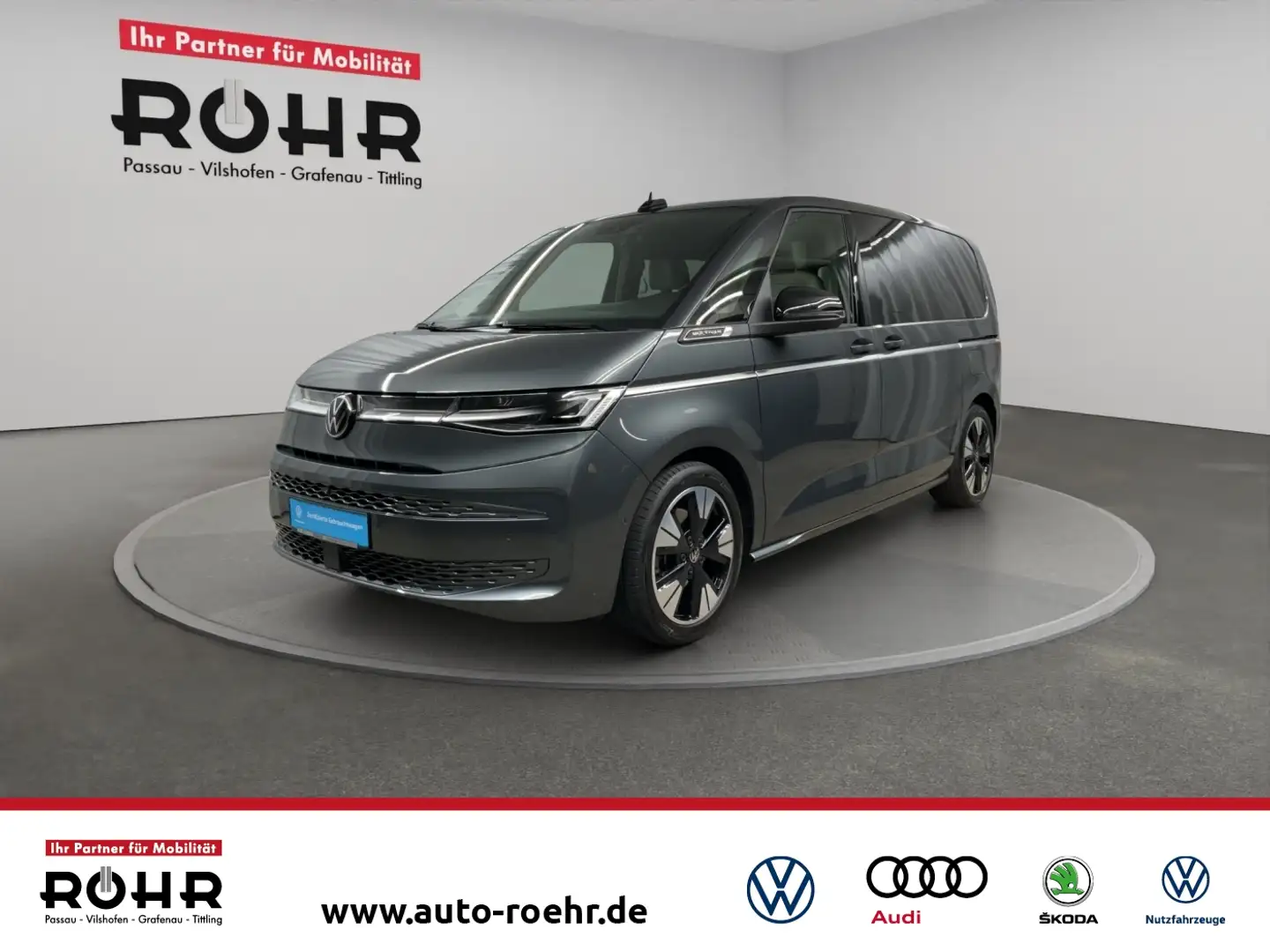 Volkswagen T7 Multivan Style (AHK.Sitzheizung.Navi) KR 4M 1.5 TSI DSG eHy Grau - 1