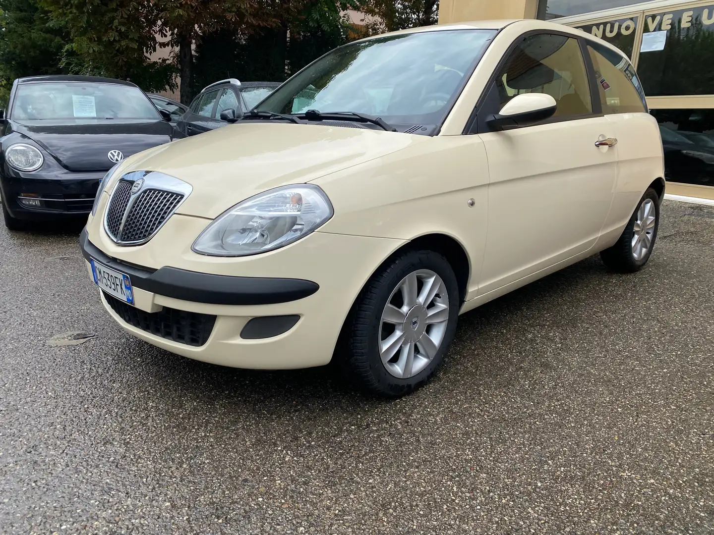 Lancia Ypsilon Ypsilon II 2003 1.2 8v Argento NEOPATENTATI!!! Beige - 1