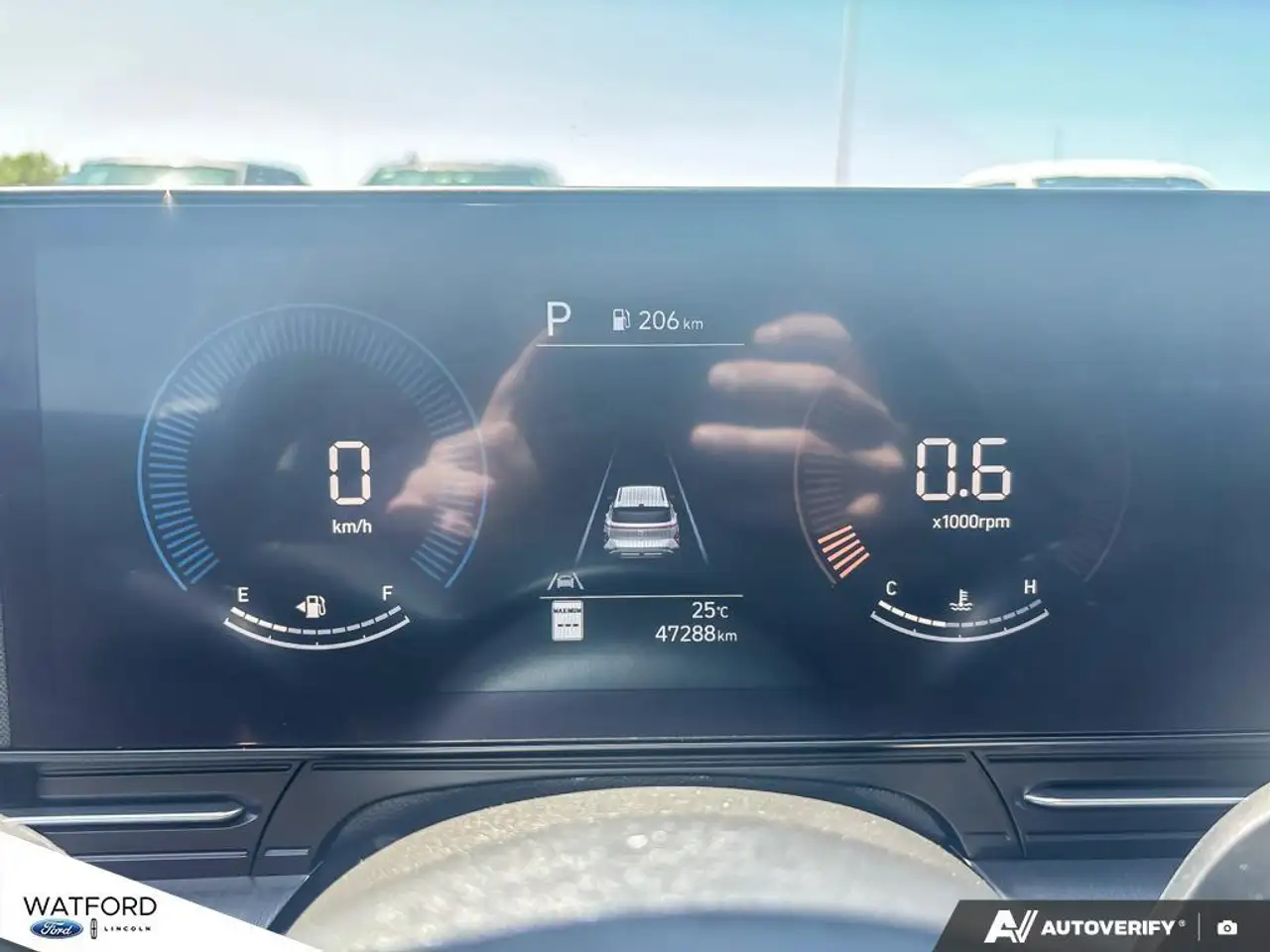 Hyundai KONA снимка Hyundai KONA