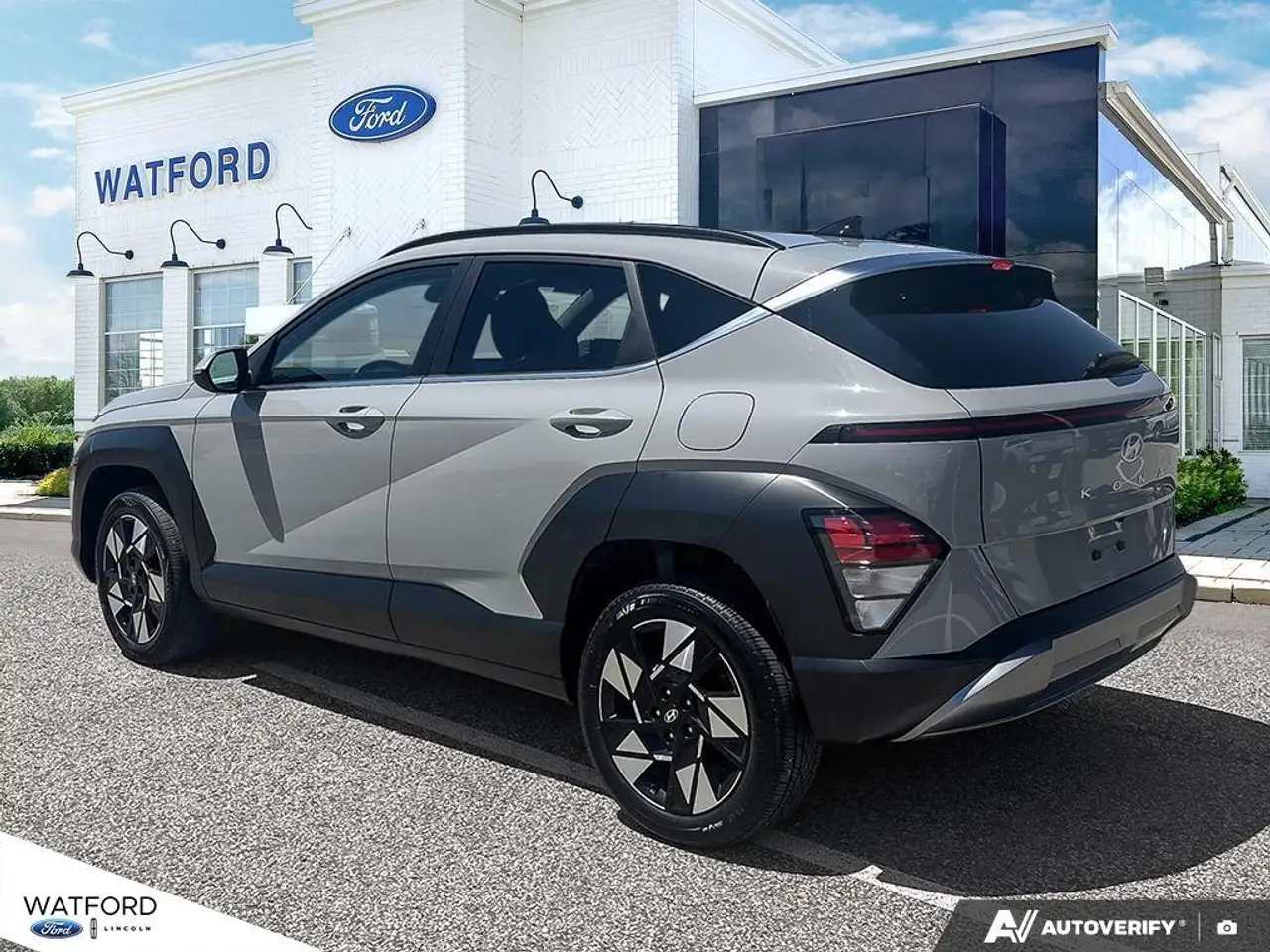 Hyundai KONA снимка Hyundai KONA