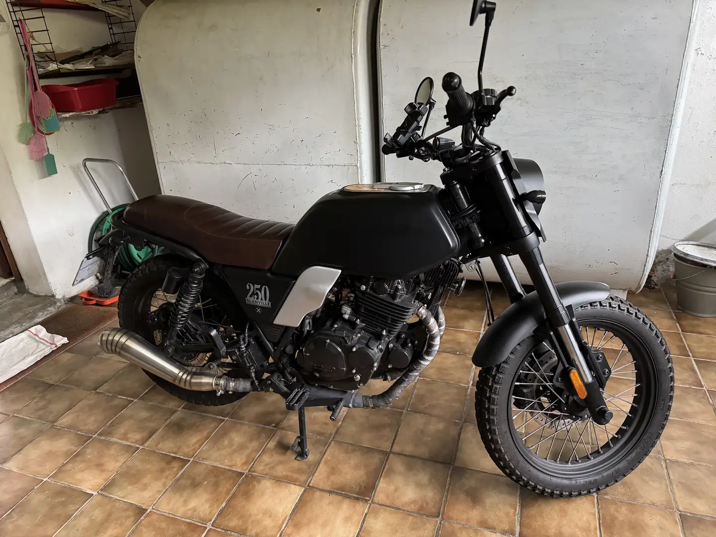 Brixton Felsberg 250 Fekete - 1