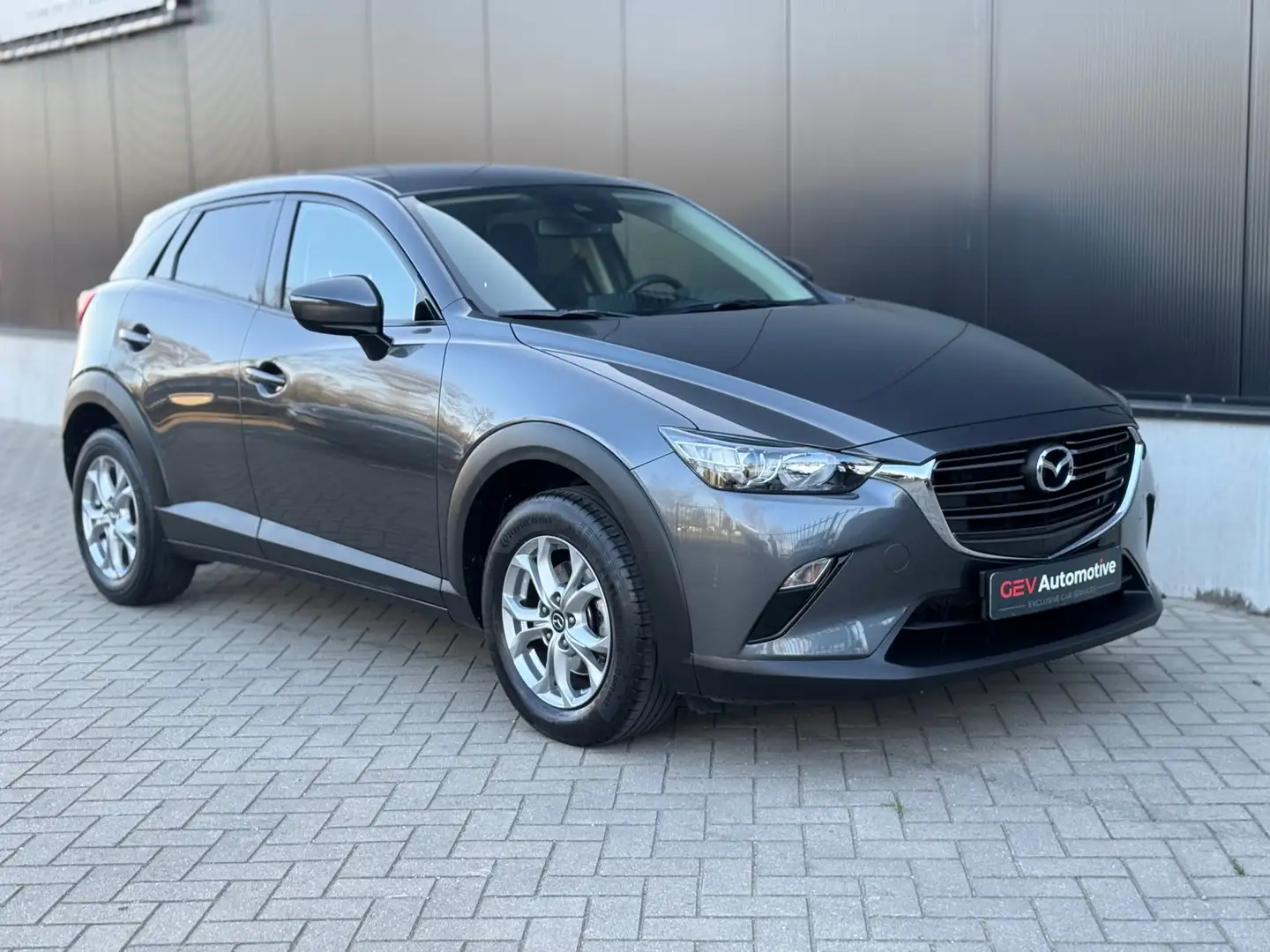 Mazda CX-3 2.0 SkyActiv-G 120 Cruise Trekhaak Carplay Line-as Grijs - 2