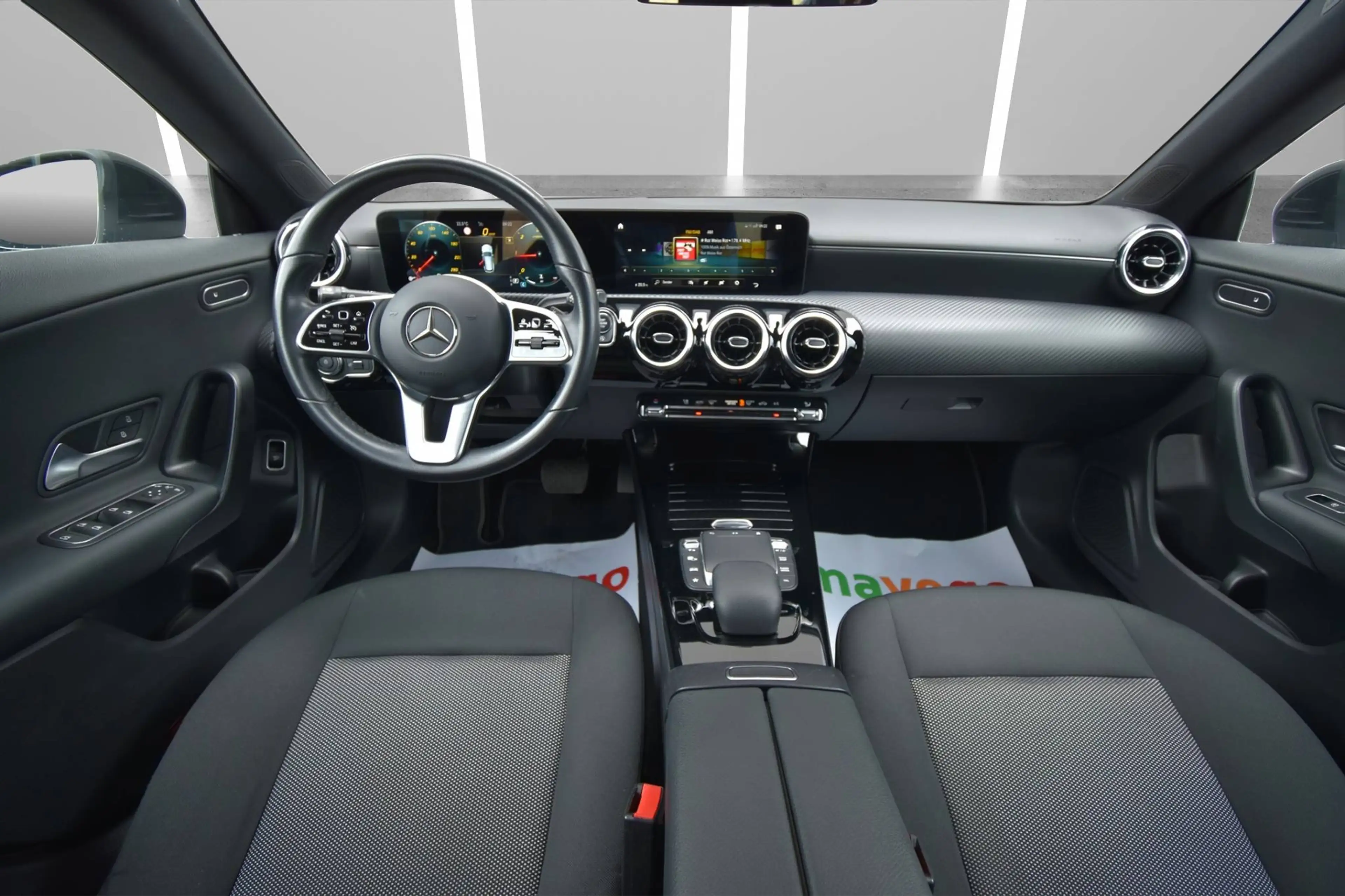 Mercedes-Benz CLA 180 d Shooting Brake Aut. ***LED*VIRTUAL-COCKPIT** — photo 12